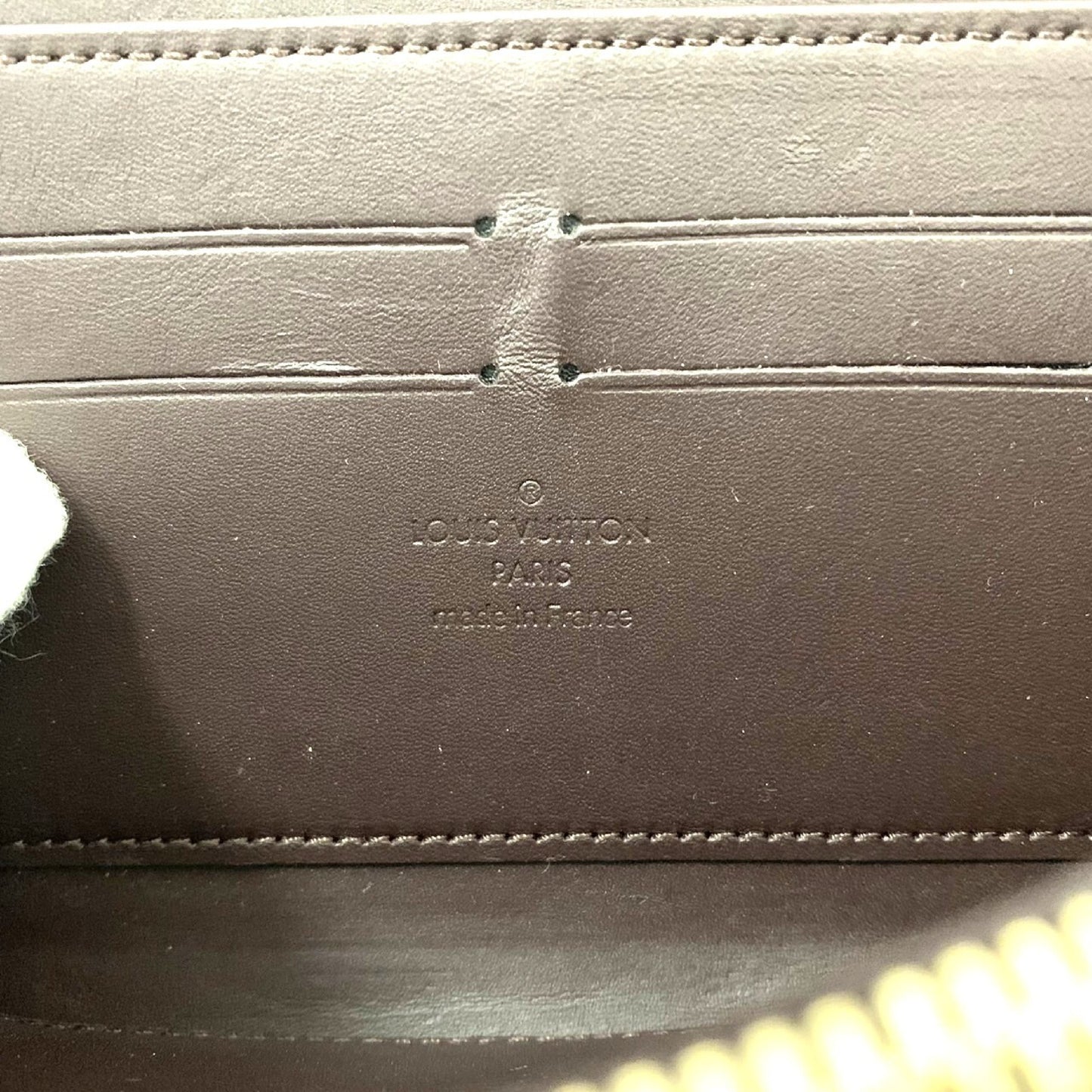LOUIS VUITTON Vernis Zippy Wallet