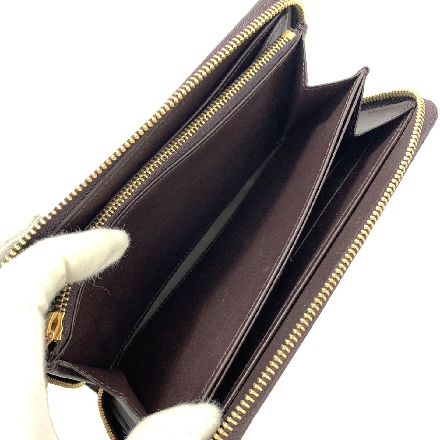 LOUIS VUITTON Vernis Zippy Wallet