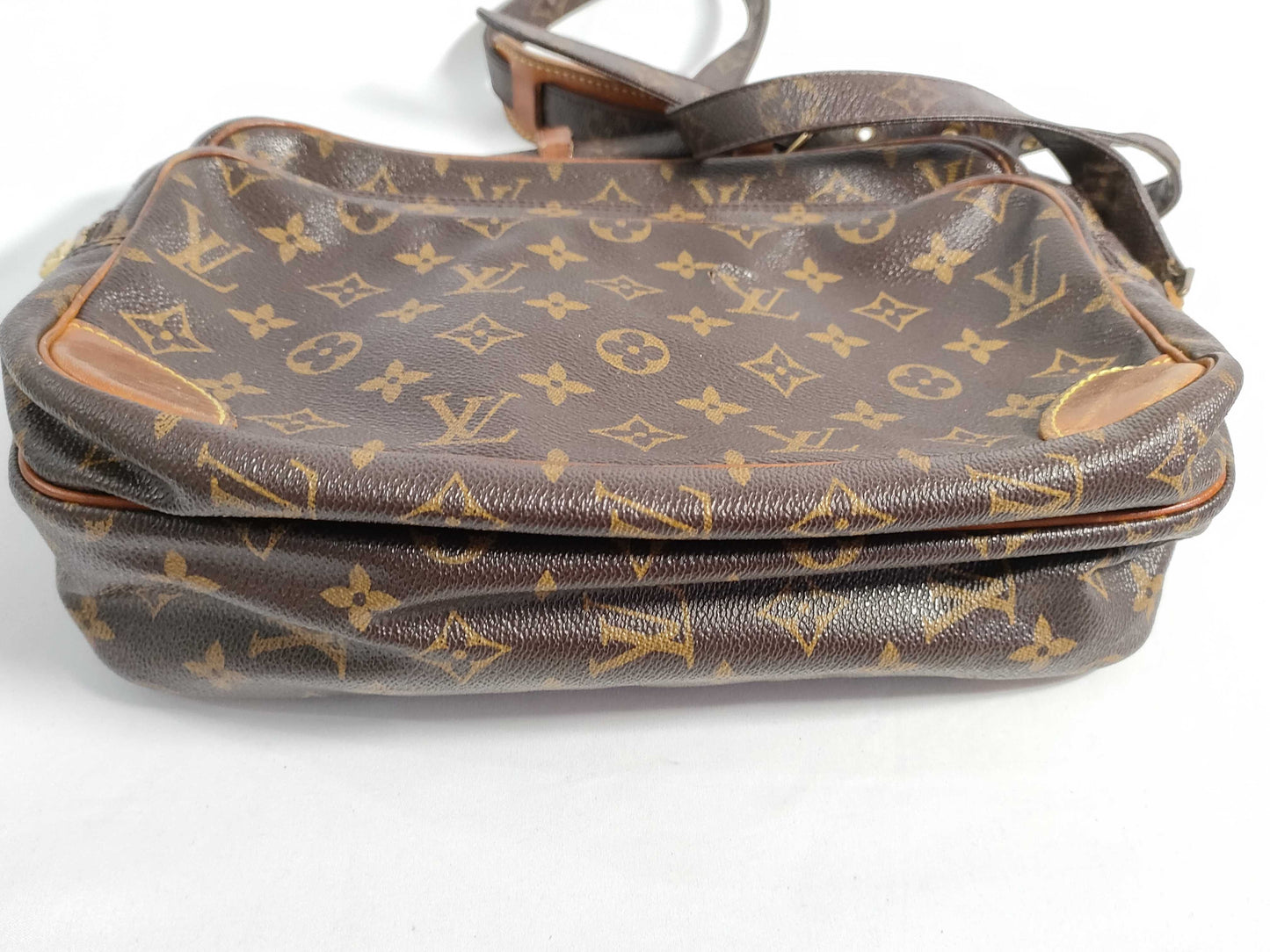 LOUIS VUITTON RFID verification failed No. 0915 Monogram LV Monogram Nile Shoulder Bag Shoulder Bag