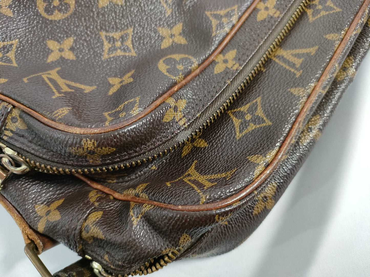 LOUIS VUITTON RFID verification failed No. 0915 Monogram LV Monogram Nile Shoulder Bag Shoulder Bag
