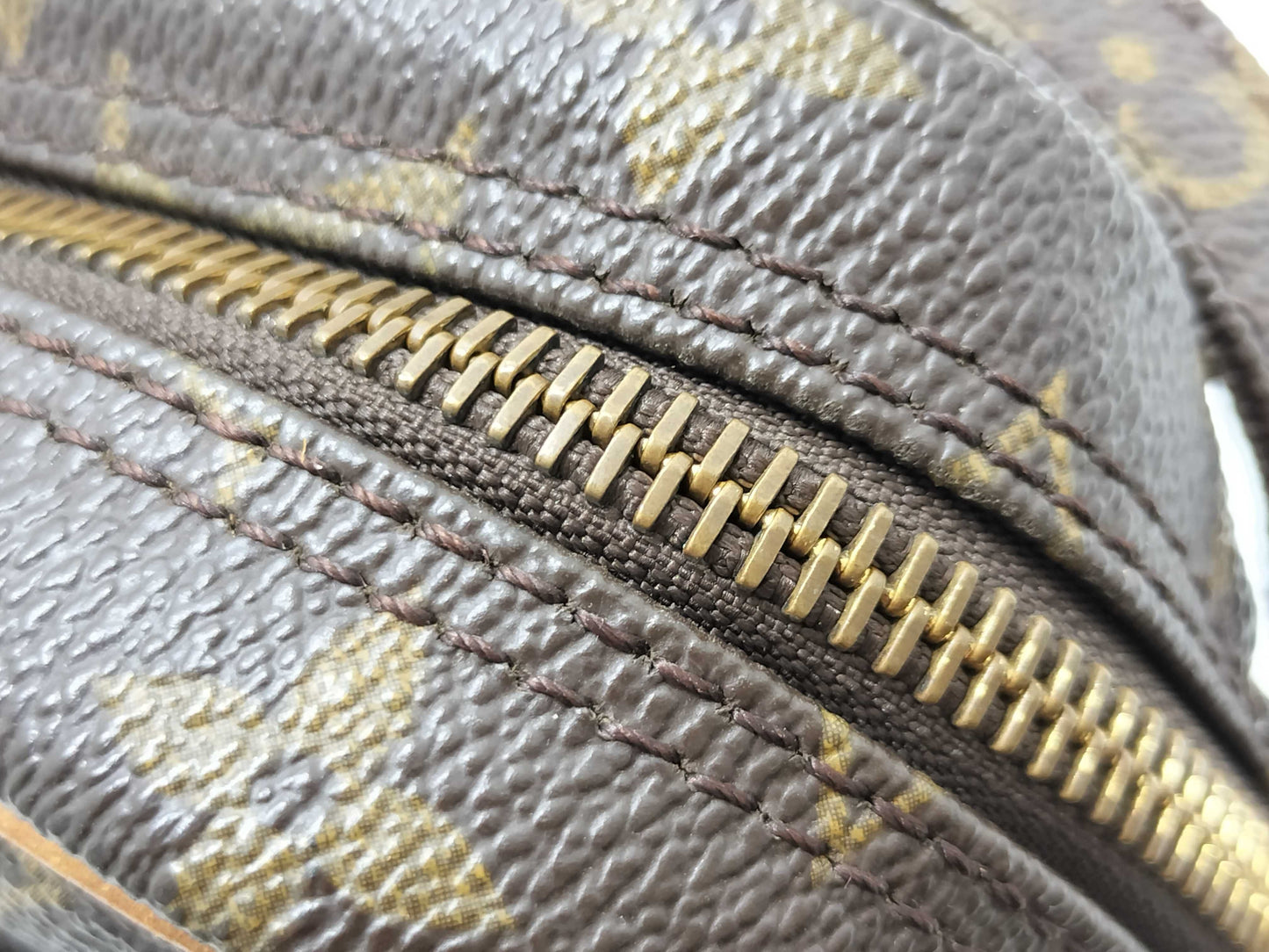 LOUIS VUITTON TH 0911 Monogram LV Monogram Shoulder Bag Amazon PM Shoulder Bag