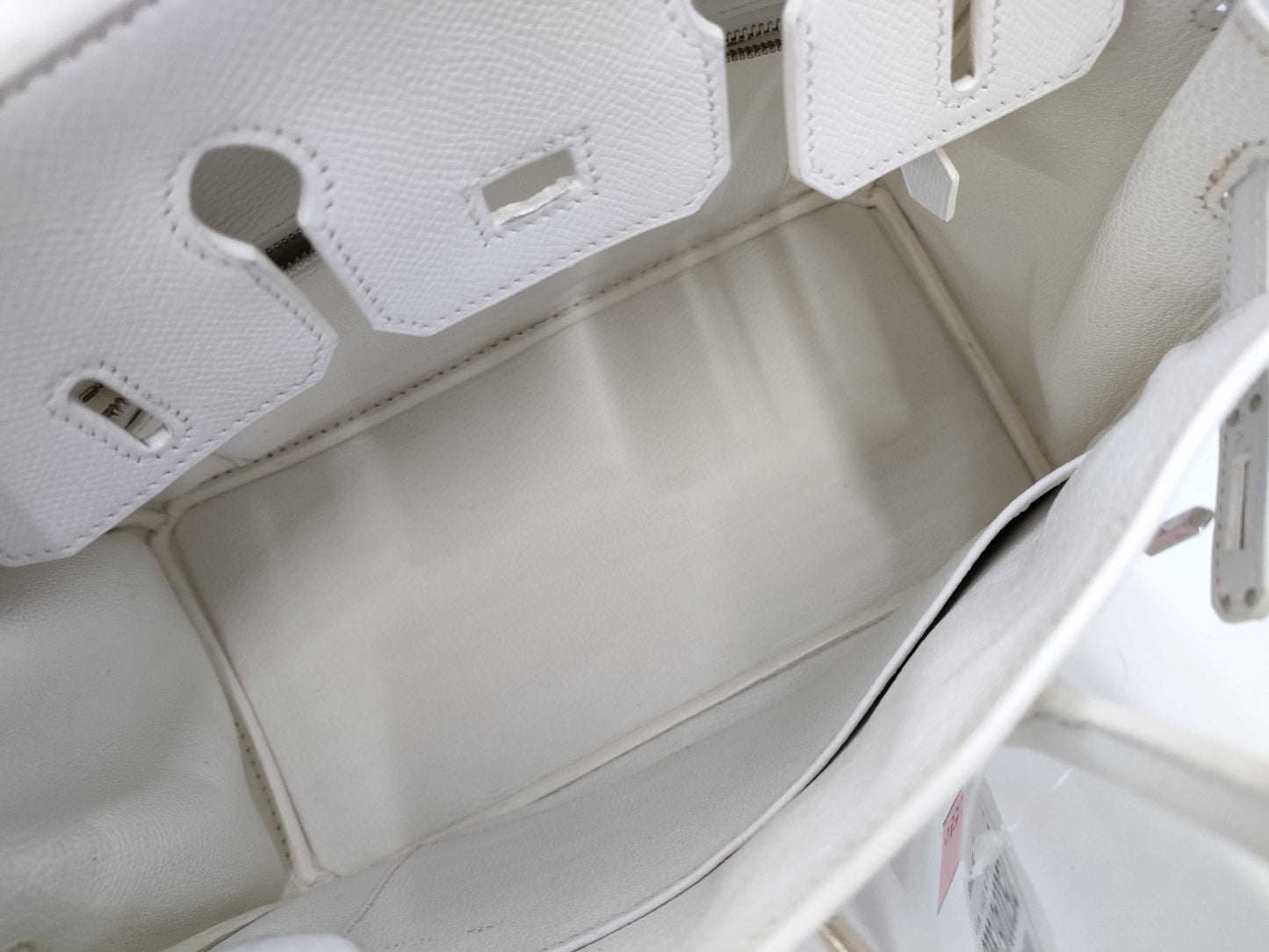 HERMES Birkin 25 Epsom White with Silver Hardware, Size M Handbag