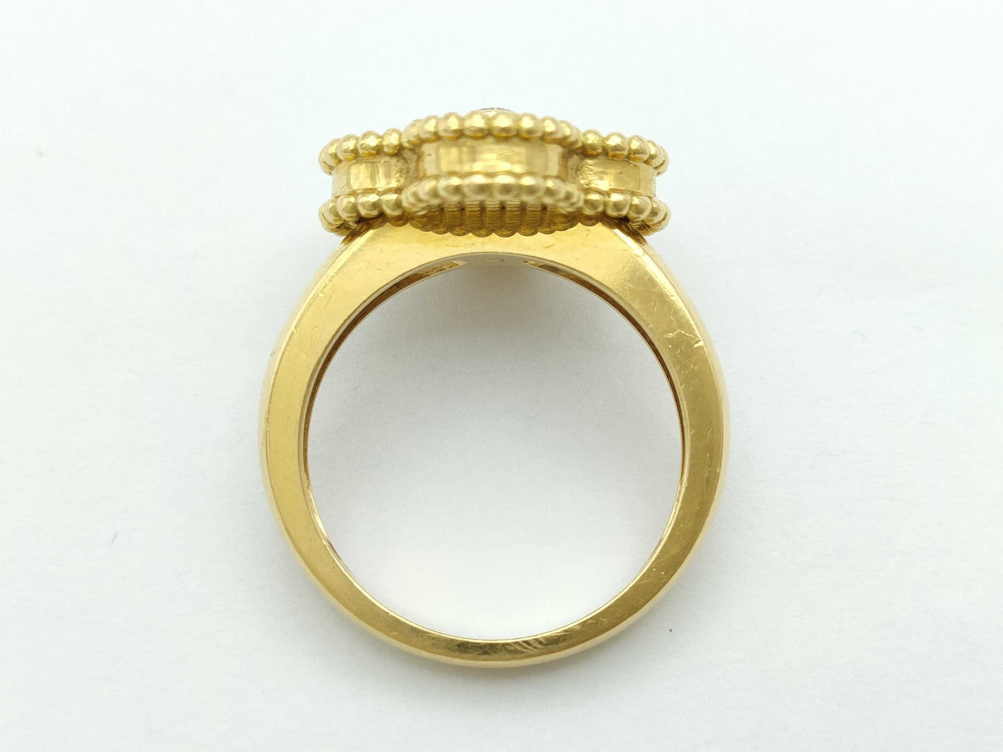Van Cleef & Arpels Vintage Alhambra #50 Mother-of-Pearl 1PD Yellow Gold Au750 7.0g Ring