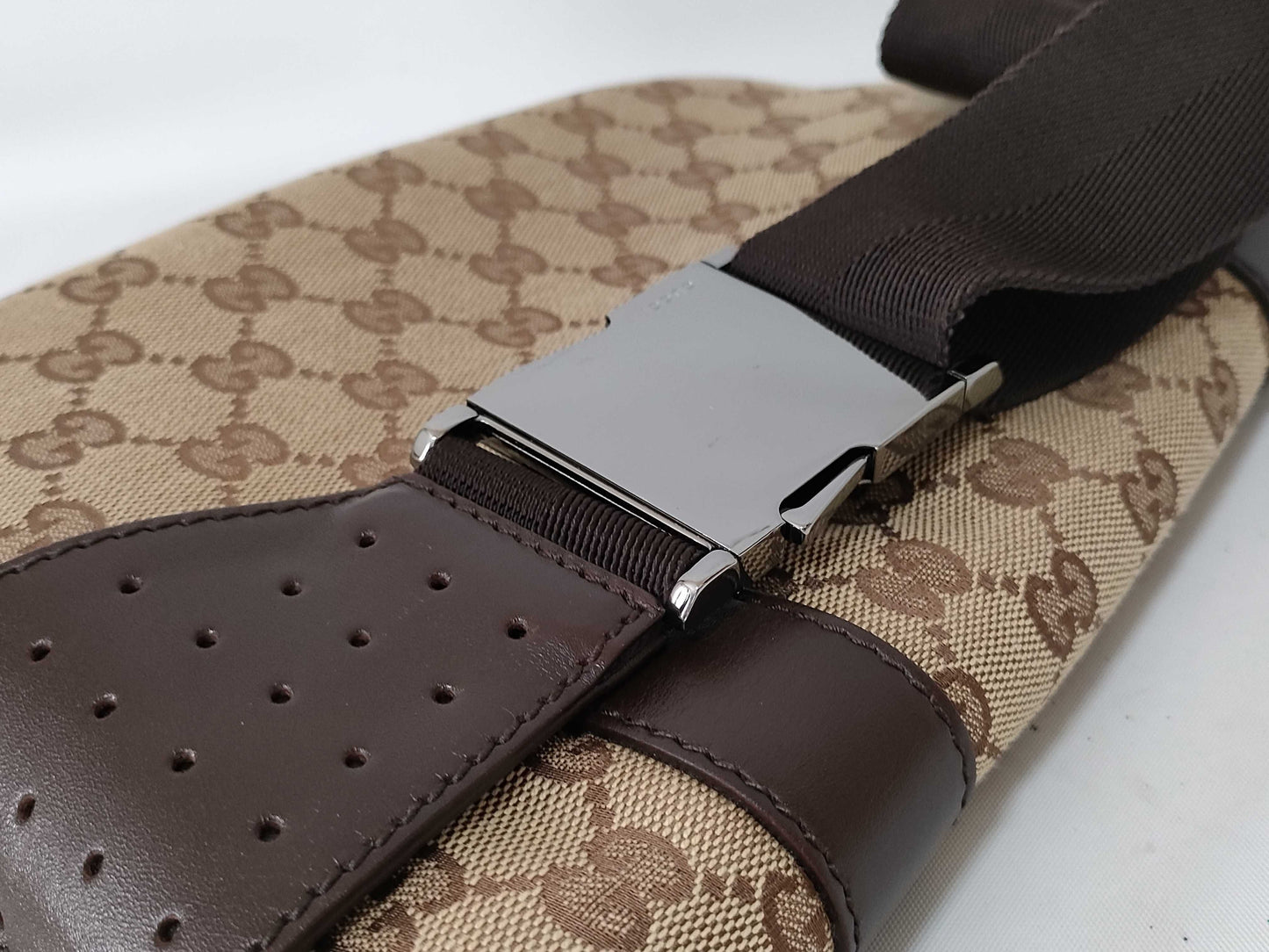 GUCCI GG Canvas Gucci Waist Bag Waist Bag