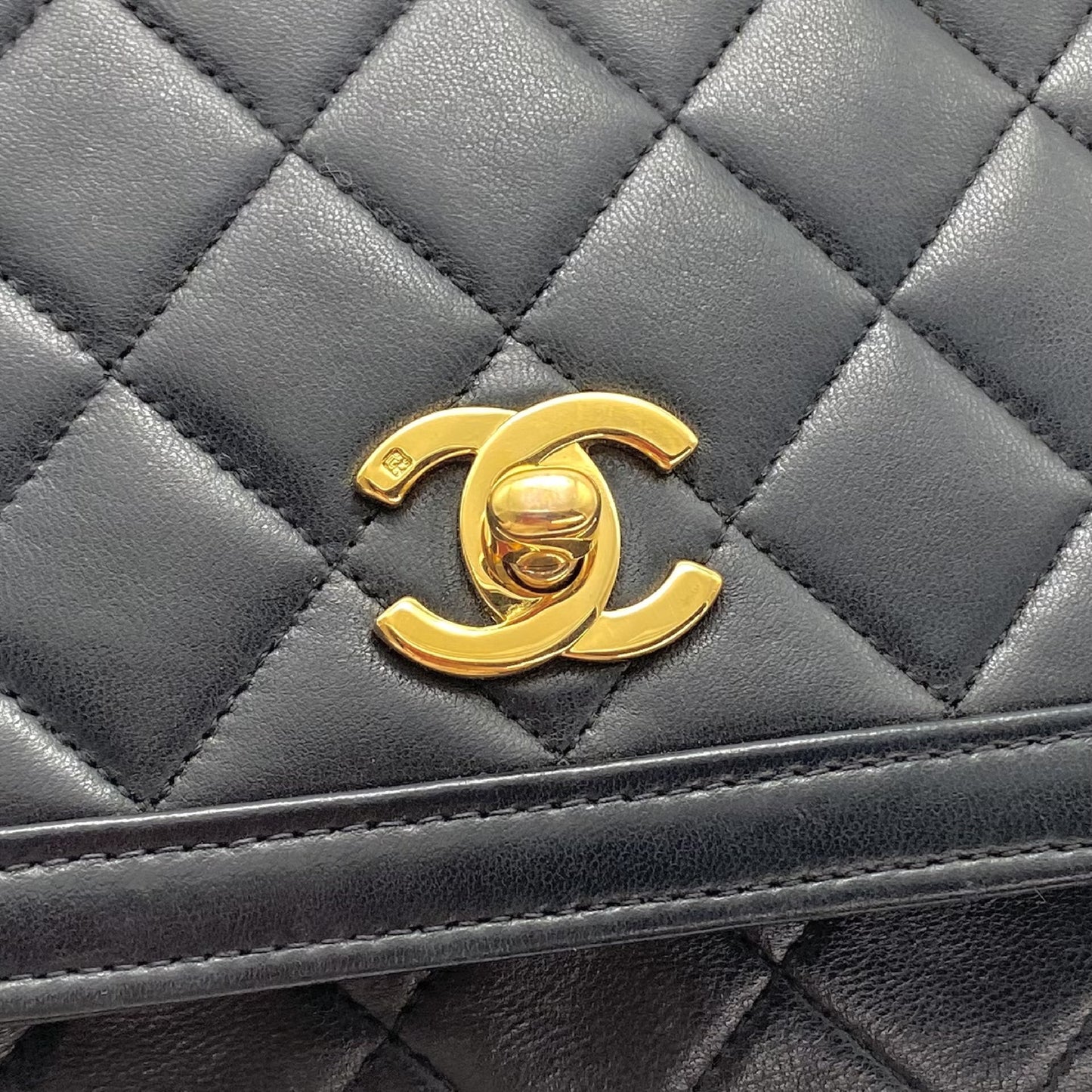 CHANEL Matelasse Turnlock Coco Mark Lambskin Chain Hand Shoulder Bag with Pouch