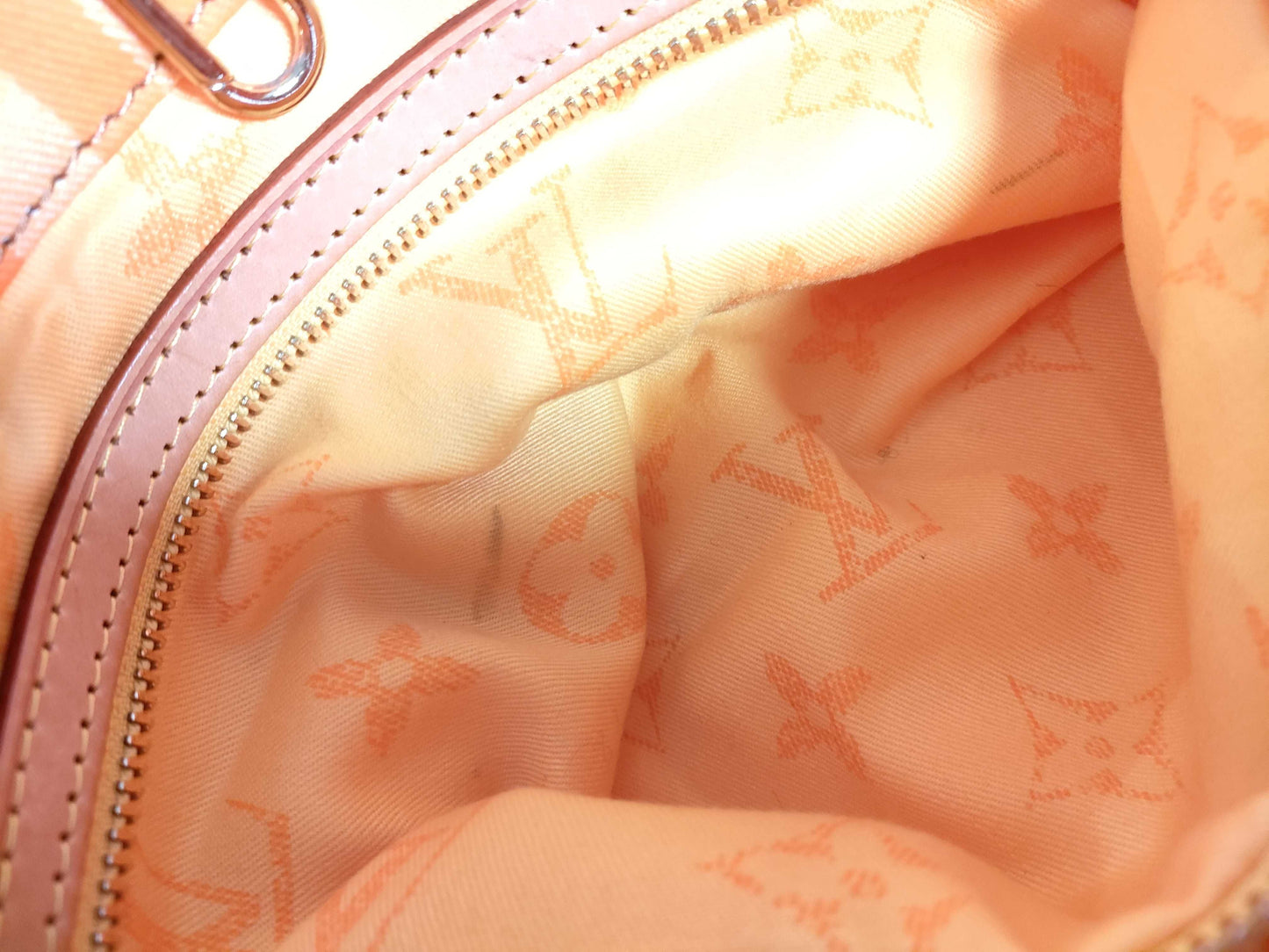 LOUIS VUITTON RFID verification failed. VI0120 Monogram LOUIS VUITTON Monogram Cartesiere Shoulder Bag 862SL Tote Bag.