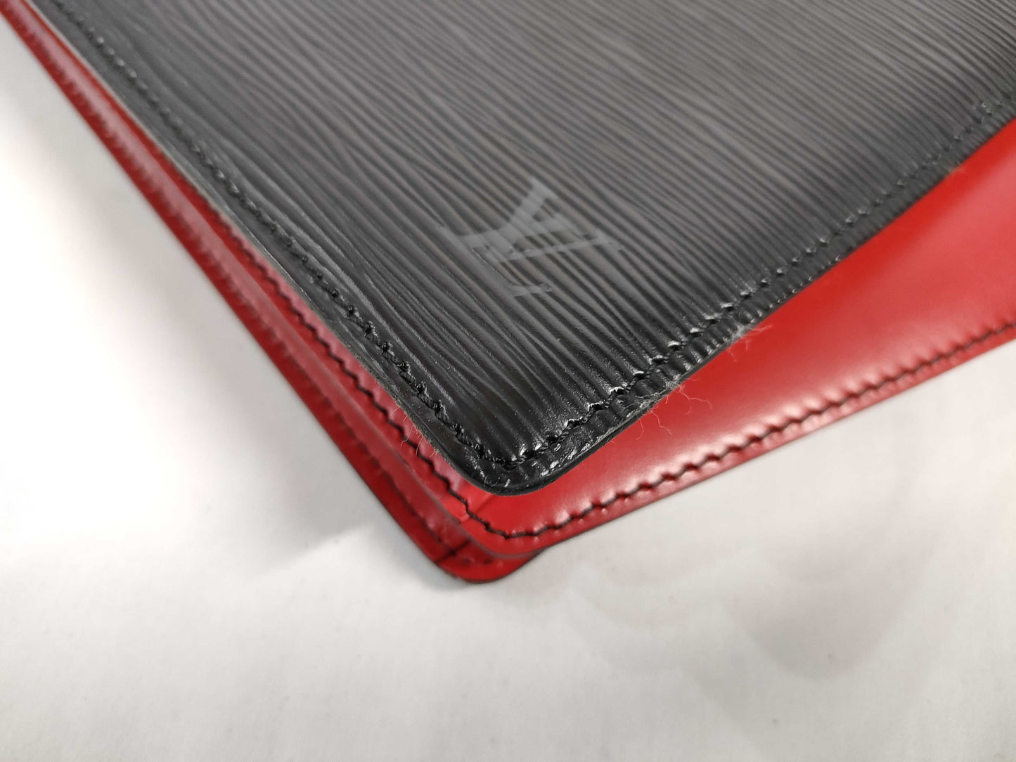 LOUIS VUITTON RFID verification failed VI0922 Epi LV bag handbag