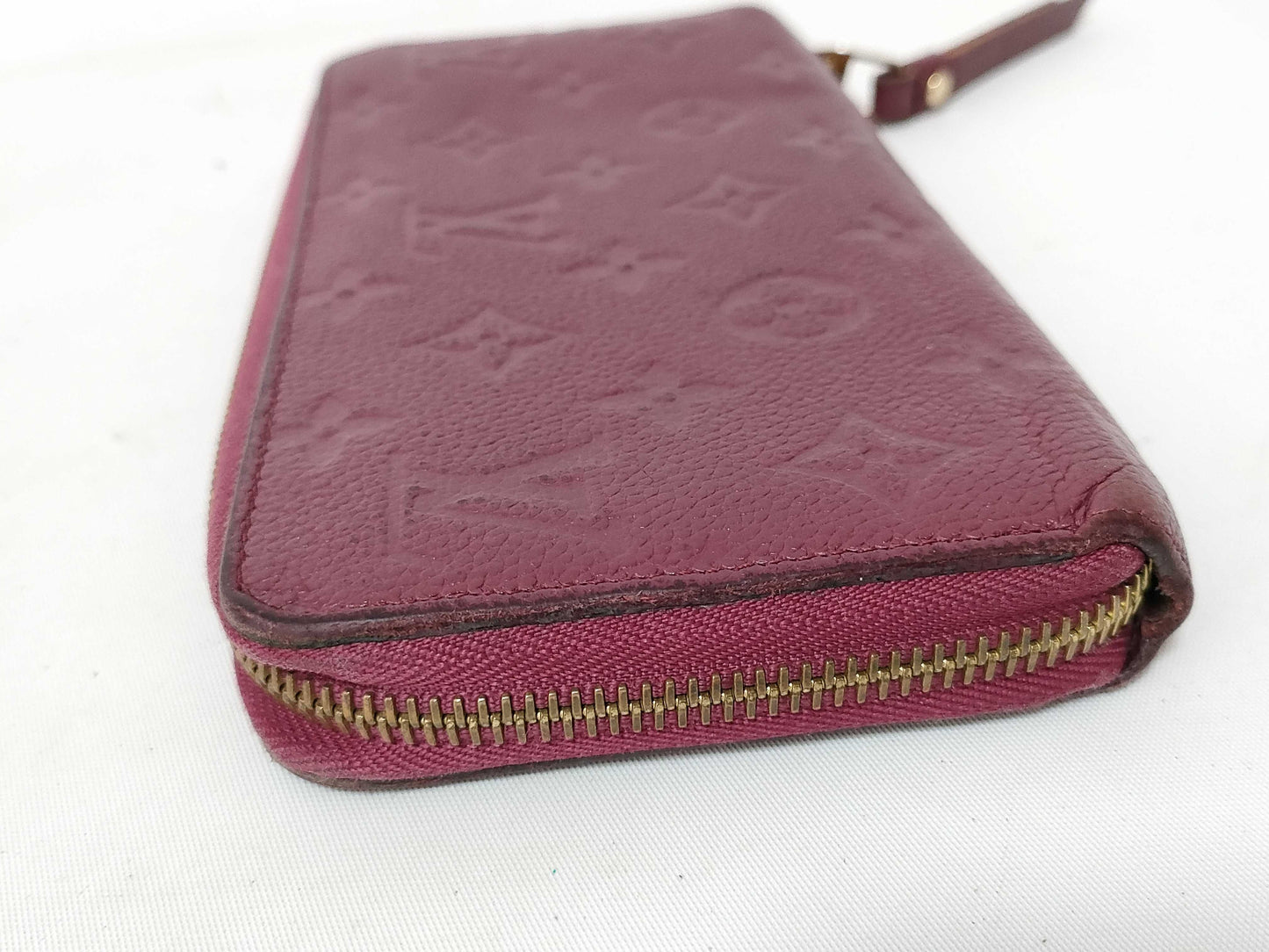 LOUIS VUITTON Monogram Empreinte LV Wallet