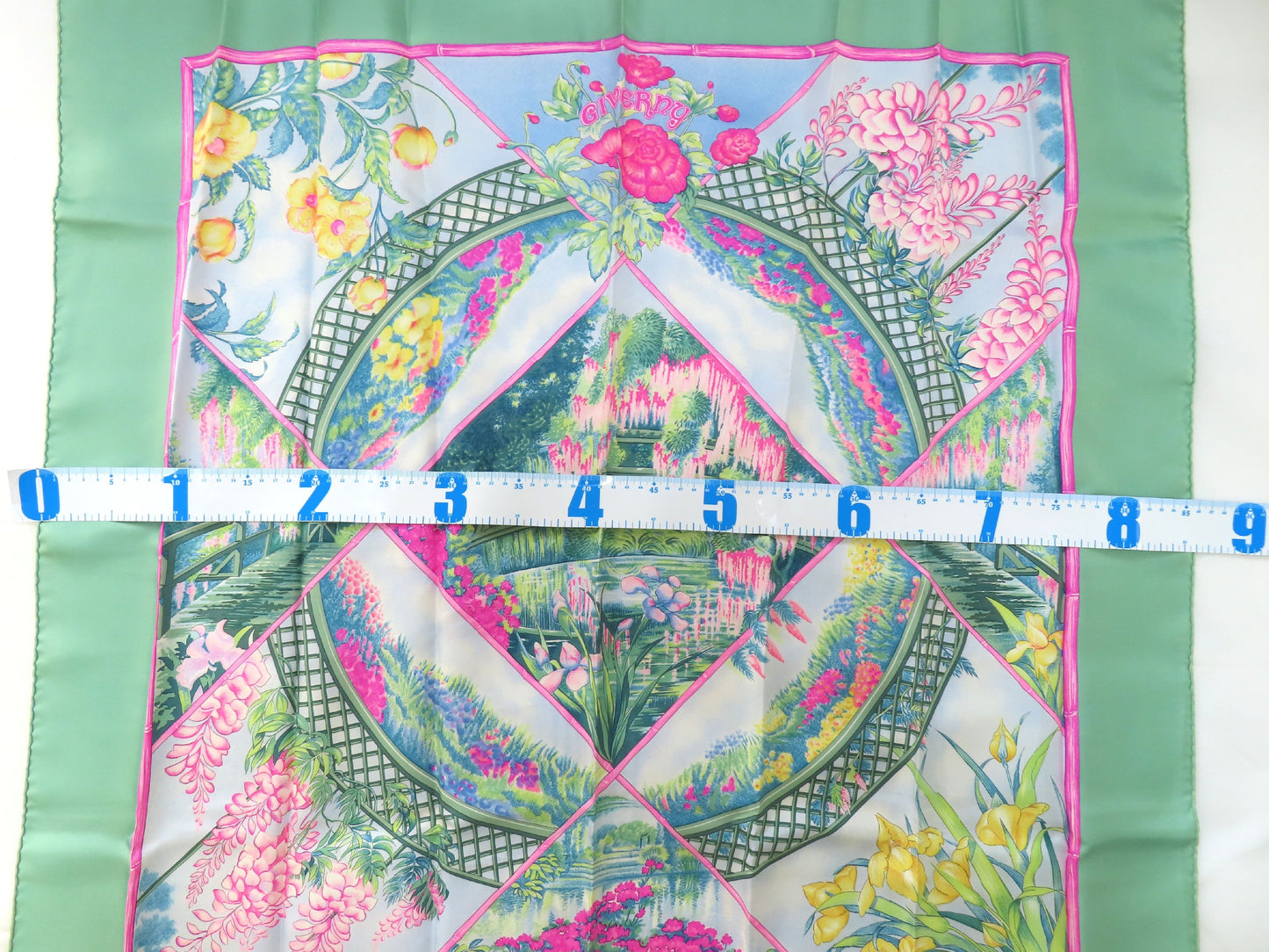 HERMES Scarf Scarf