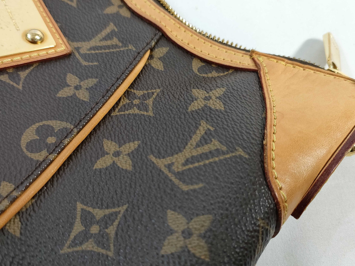 LOUIS VUITTON RFID verification failed MI3171 Monogram Louis Vuitton Monogram M56384 Thames PM Shoulder Bag