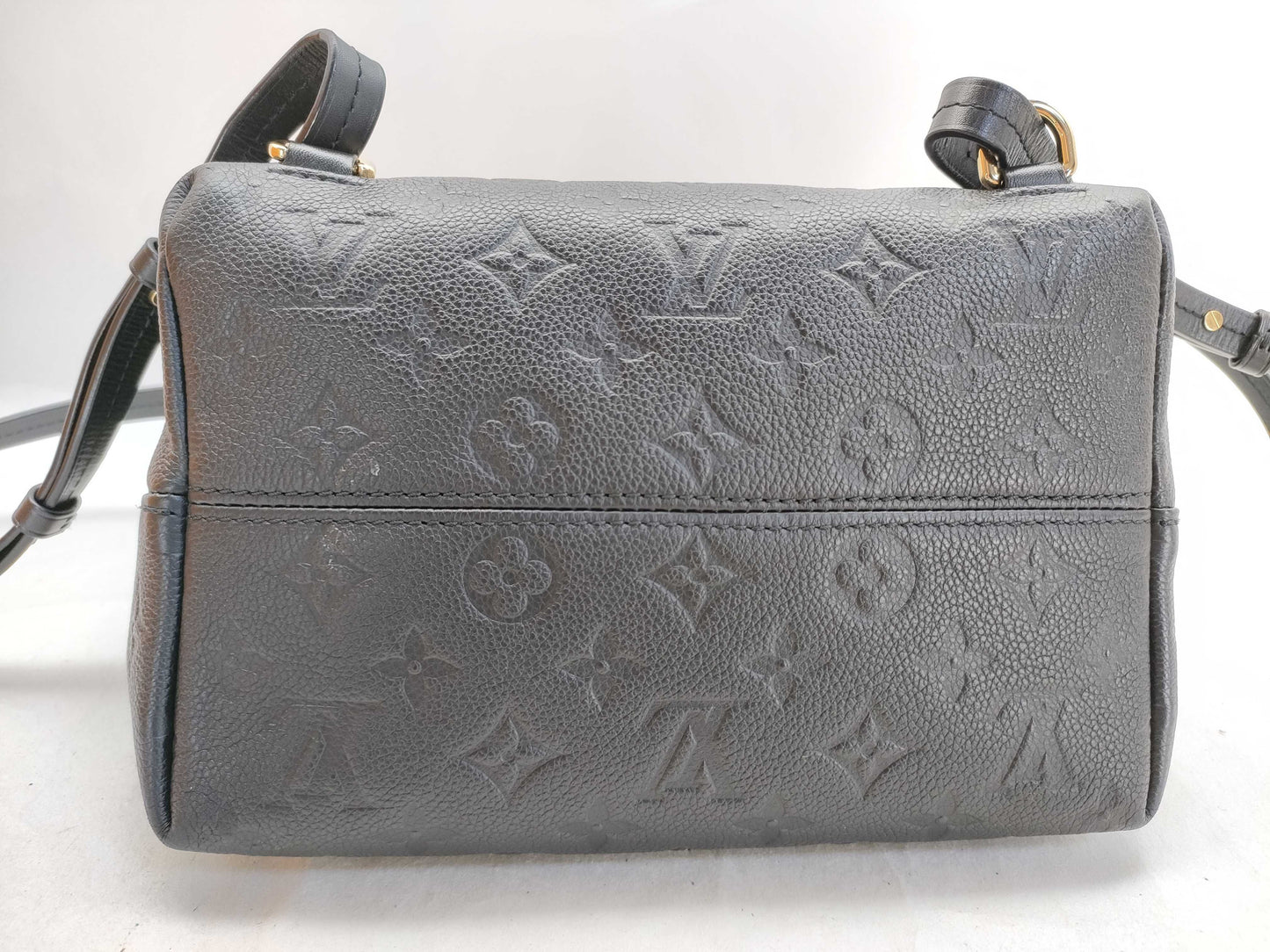 LOUIS VUITTON RFID verification failed. Serial number verification failed. Monogram Empreinte Montsouris PM M45205 backpack.