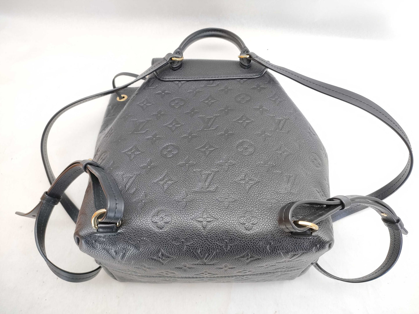 LOUIS VUITTON RFID verification failed. Serial number verification failed. Monogram Empreinte Montsouris PM M45205 backpack.