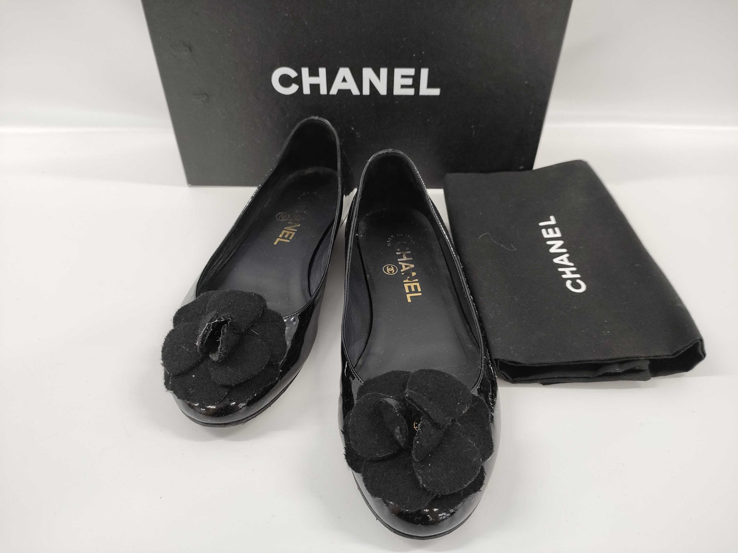 CHANEL Chanel Enamel Camellia Pumps Size 36