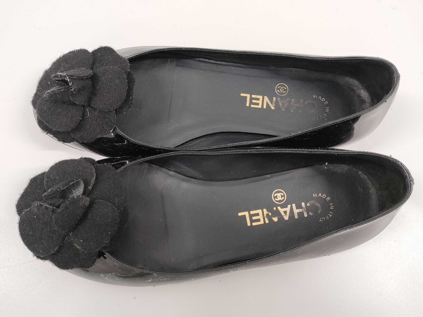 CHANEL Chanel Enamel Camellia Pumps Size 36