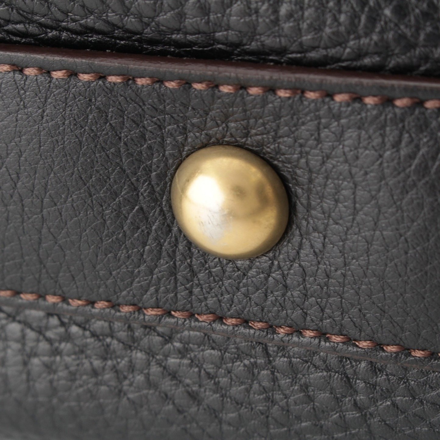 Salvatore Ferragamo Gancini Leather Handbag AU-21/6823 Black Handbag