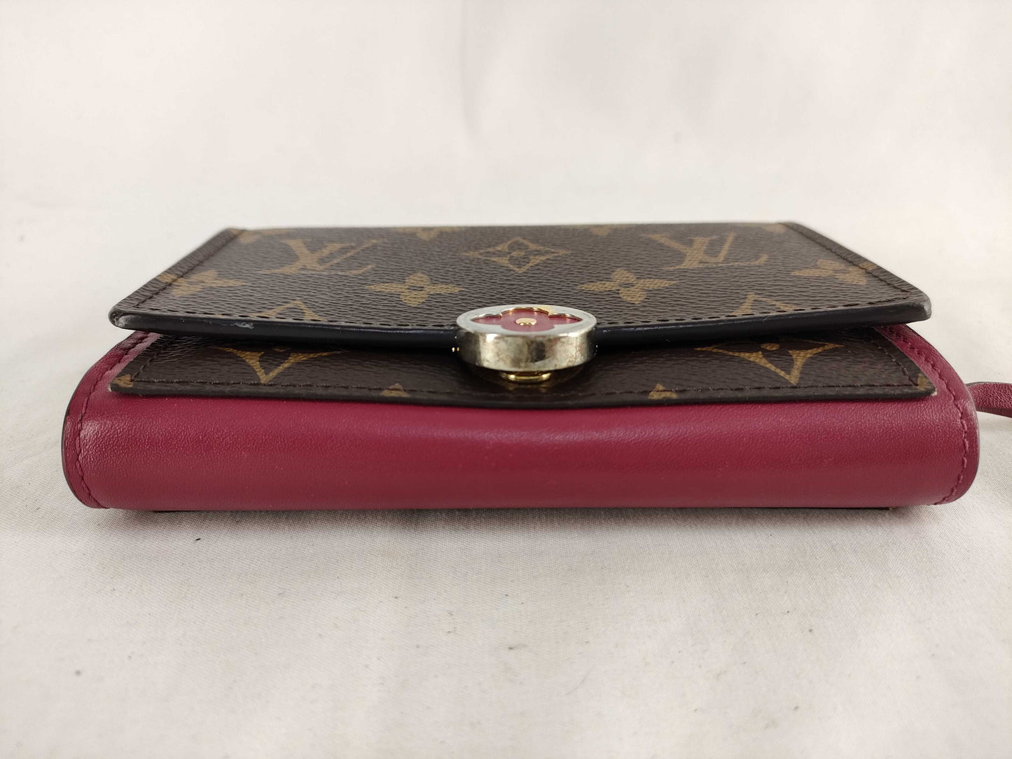 LOUIS VUITTON Louis Vuitton Monogram Porte-Feuille Flor Wallet
