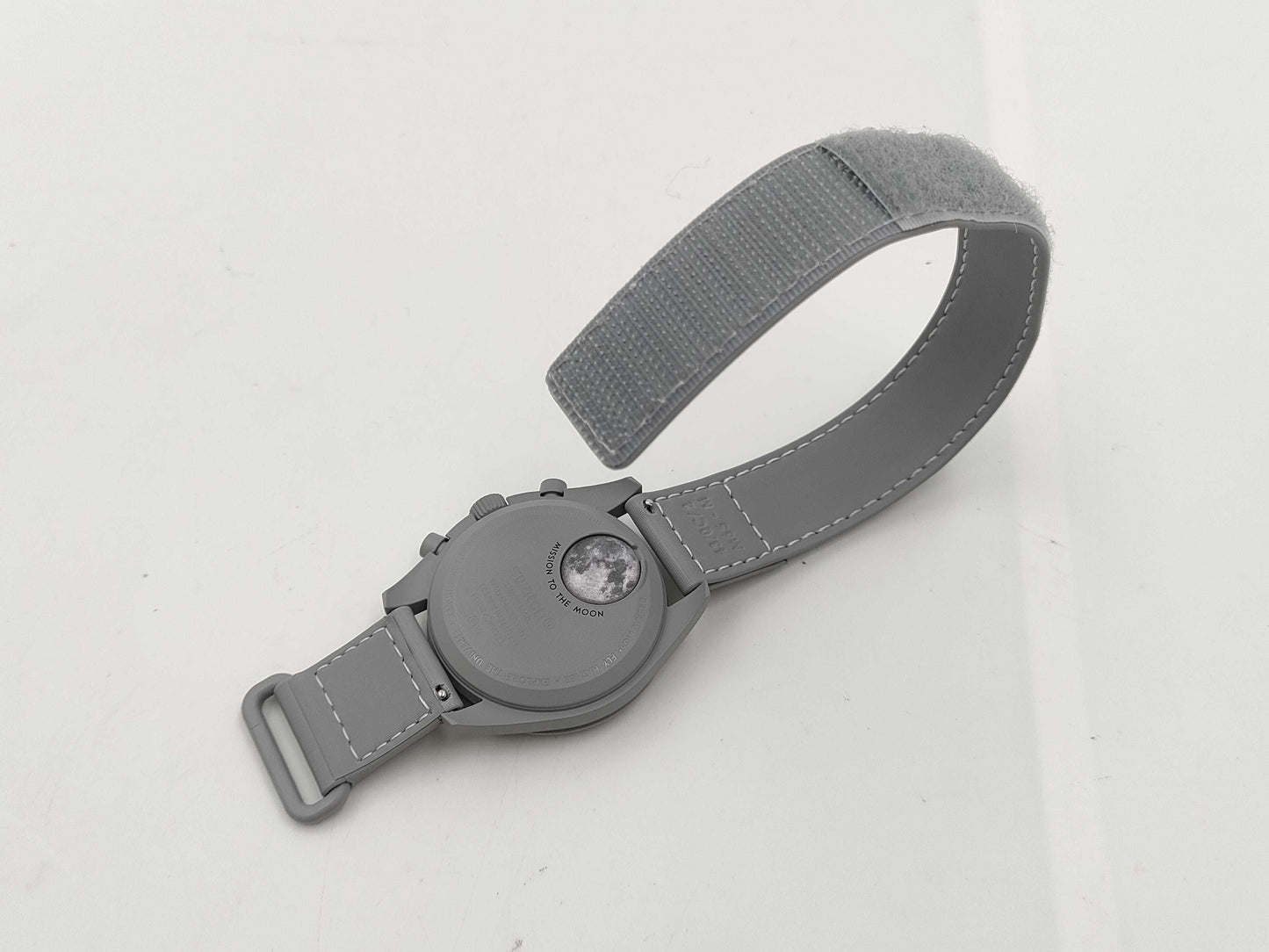 OMEGA Swatch SO33M106 13020617851 Quartz Men's Watch