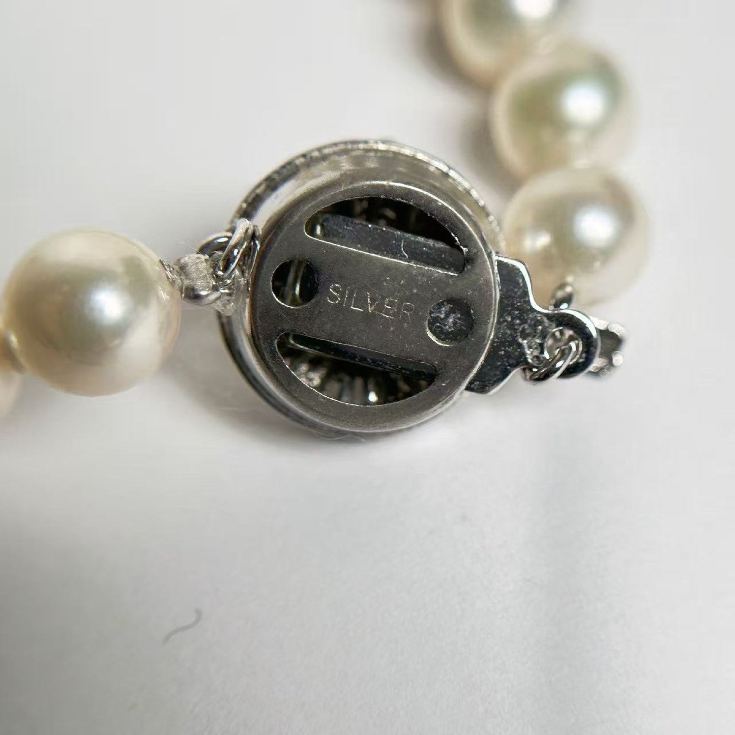 Pearl diameter: approximately 6.6mm-6.9mm, Sterling Silver, 27.1g, Necklace