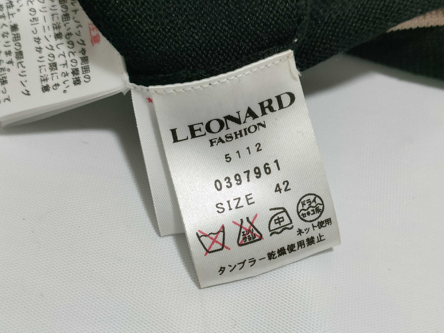 LEONARD LEONARD Tops Silk Tunic Size 42 Tops