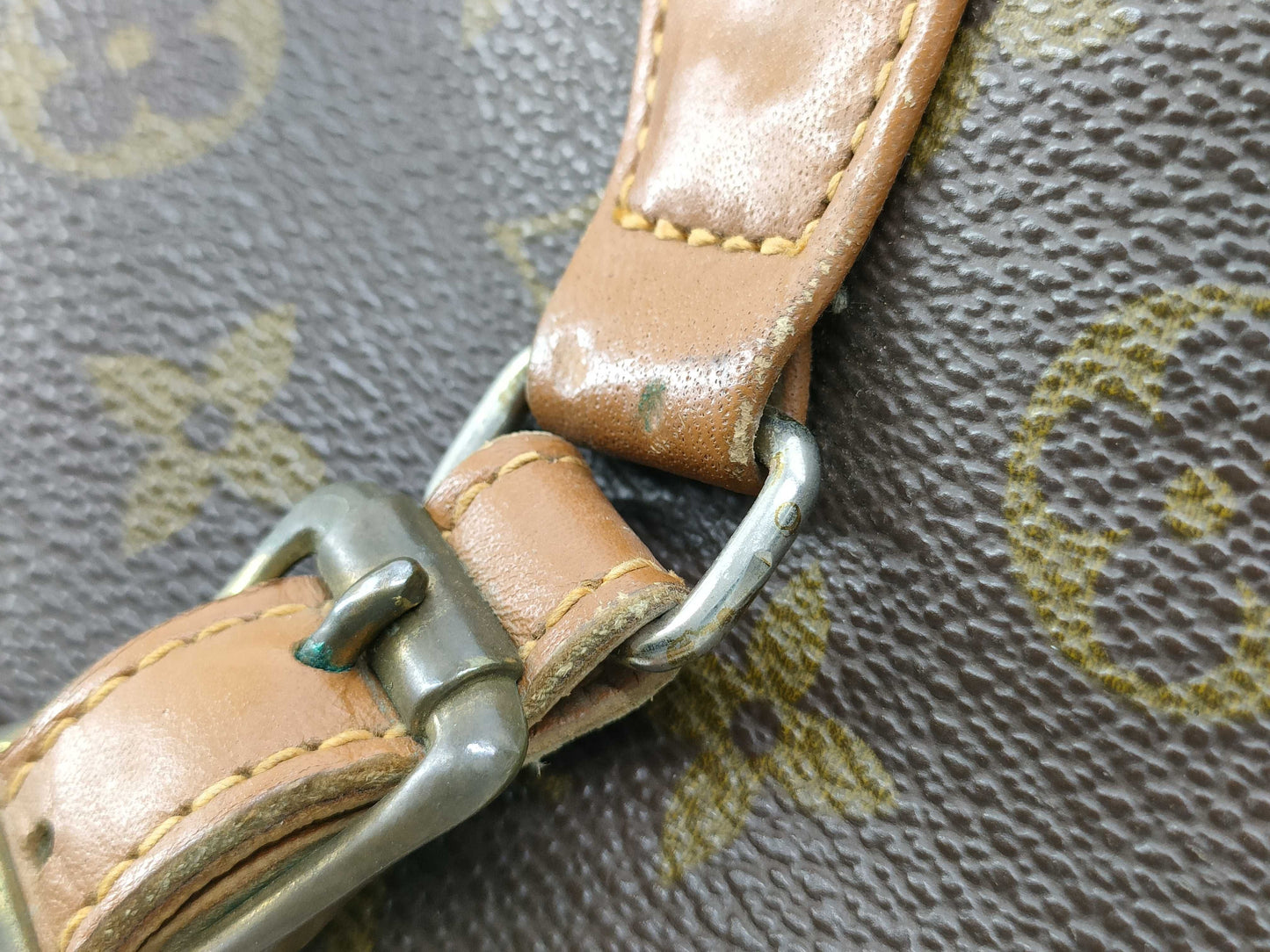 LOUIS VUITTON Monogram Louis Vuitton Monogram USA Bucket Tote Bag