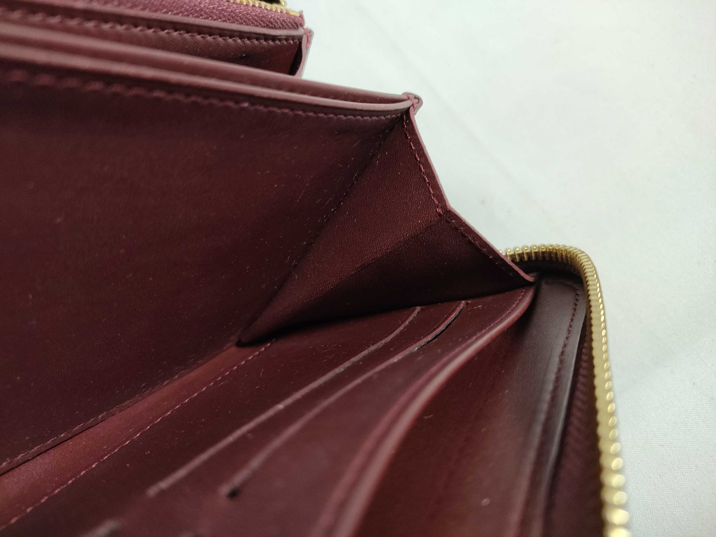LOUIS VUITTON Vernis Zippy Wallet/M93522/SP1170/Vernis/Amaranth/G Hardware Wallet