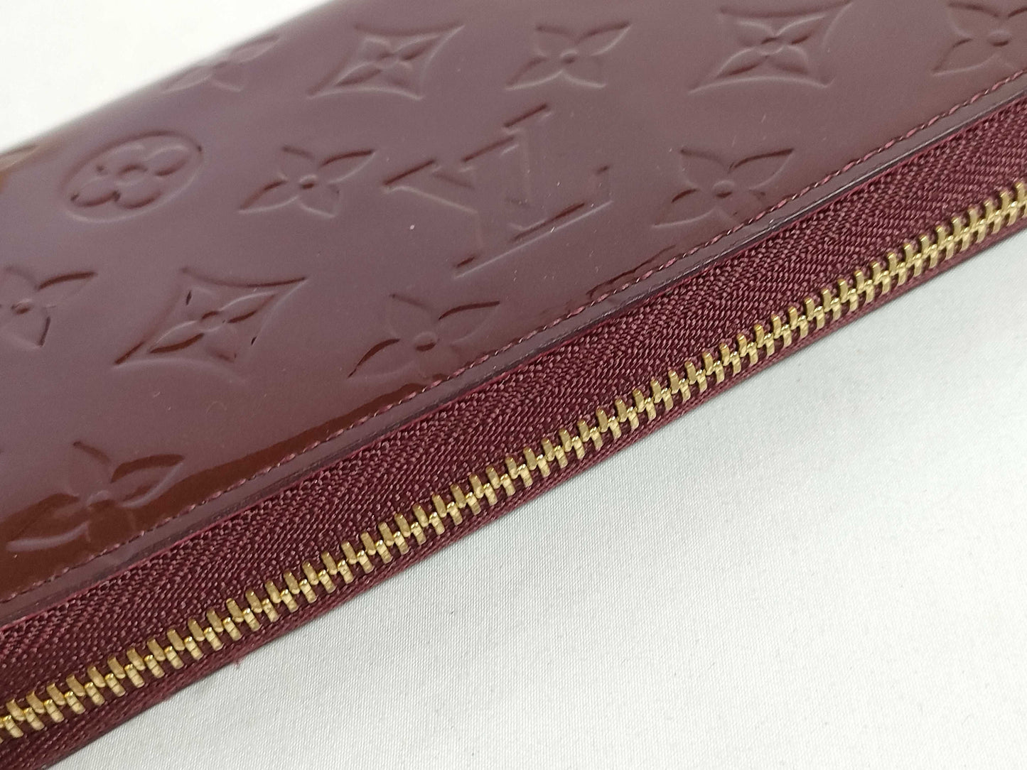 LOUIS VUITTON Vernis Zippy Wallet/M93522/SP1170/Vernis/Amaranth/G Hardware Wallet