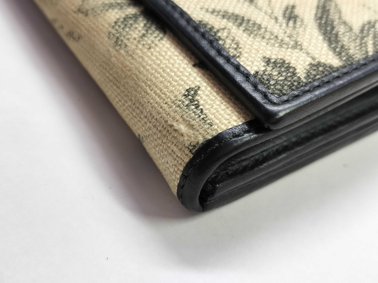 GUCCI GUCCI Gucci long wallet with box, rare wallet