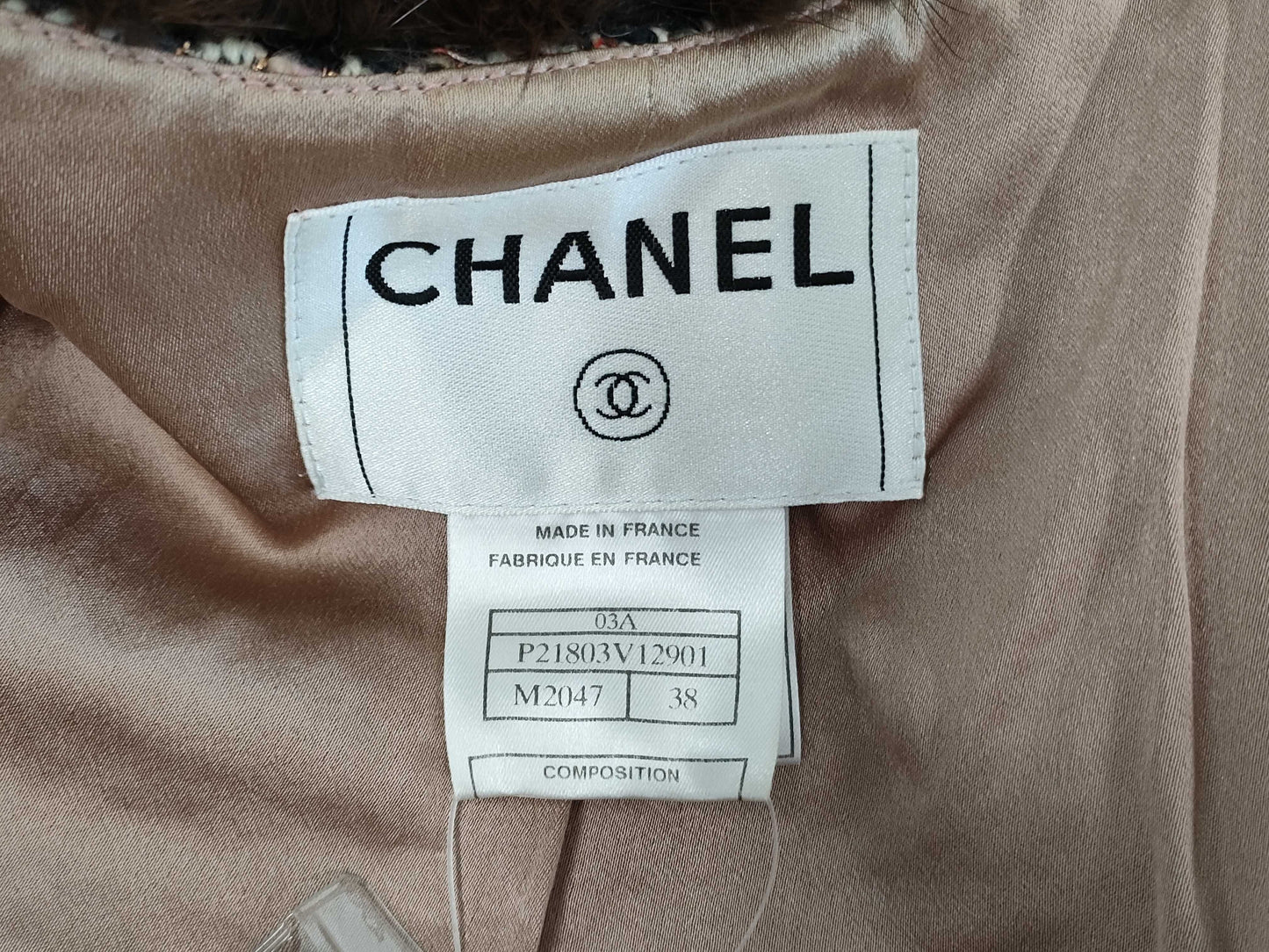 CHANEL Vintage Mohair Blend Tweed Coat with Silk Lining and Mink Trim, Size 38
