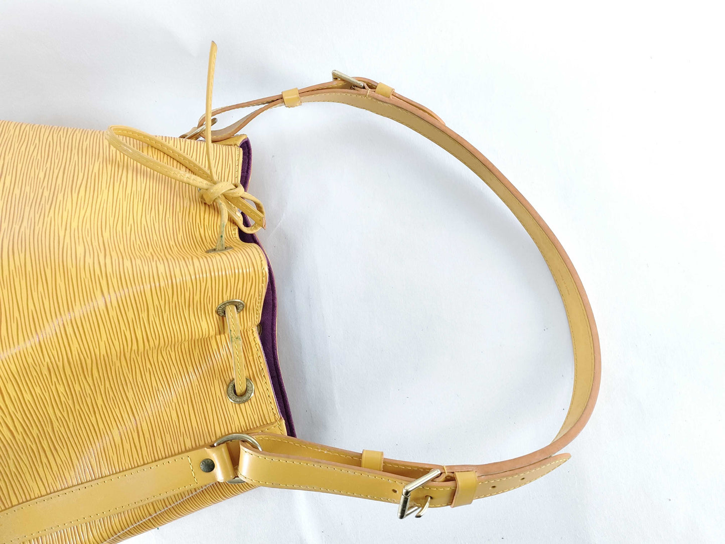 LOUIS VUITTON Epi Noe Shoulder Bag M44009 AR0916