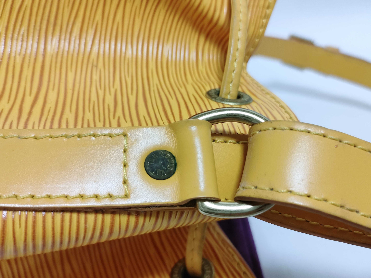 LOUIS VUITTON Epi Noe Shoulder Bag M44009 AR0916
