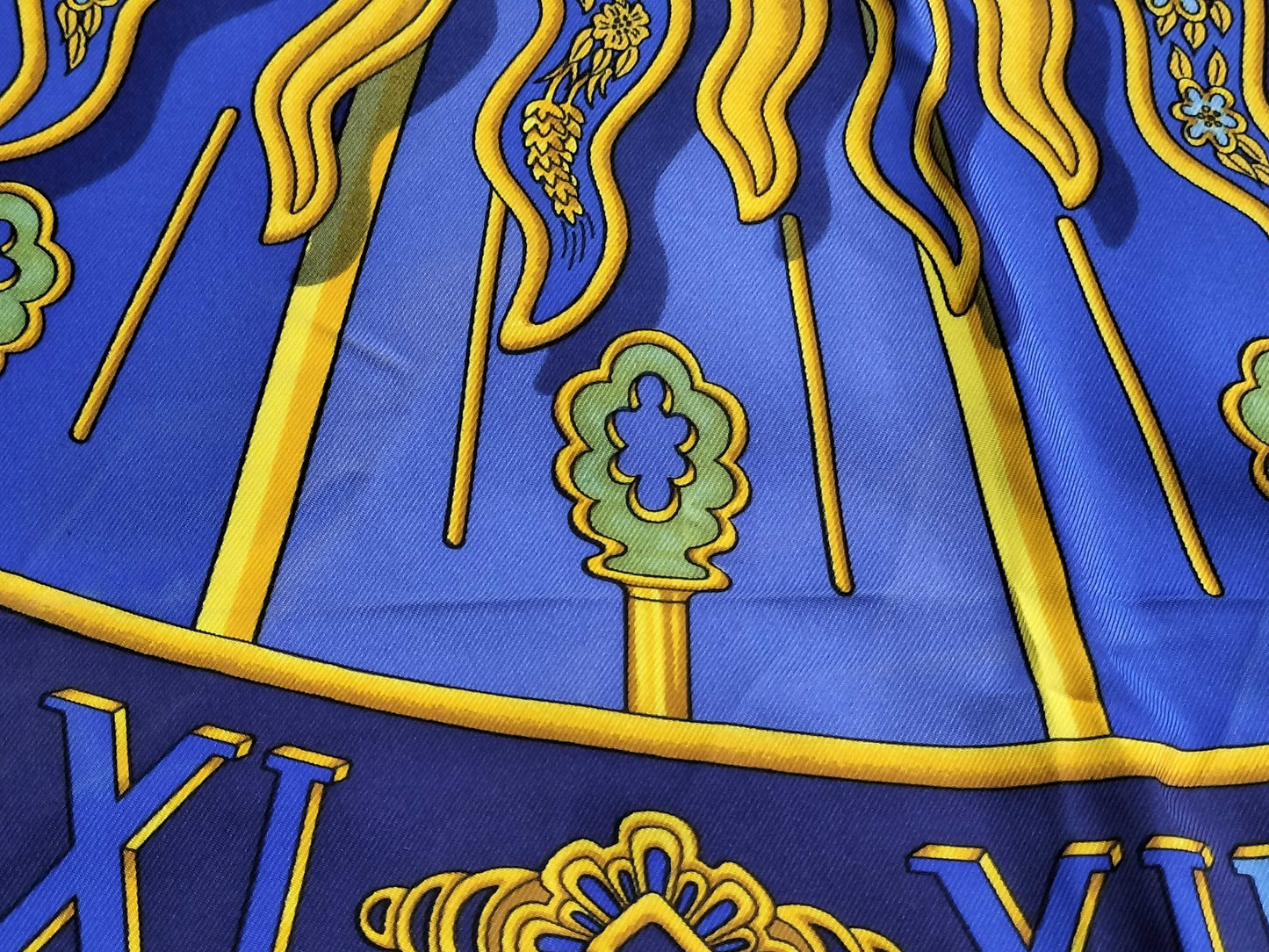 HERMES Large Carré Scarf CARPE DIEM Scarf