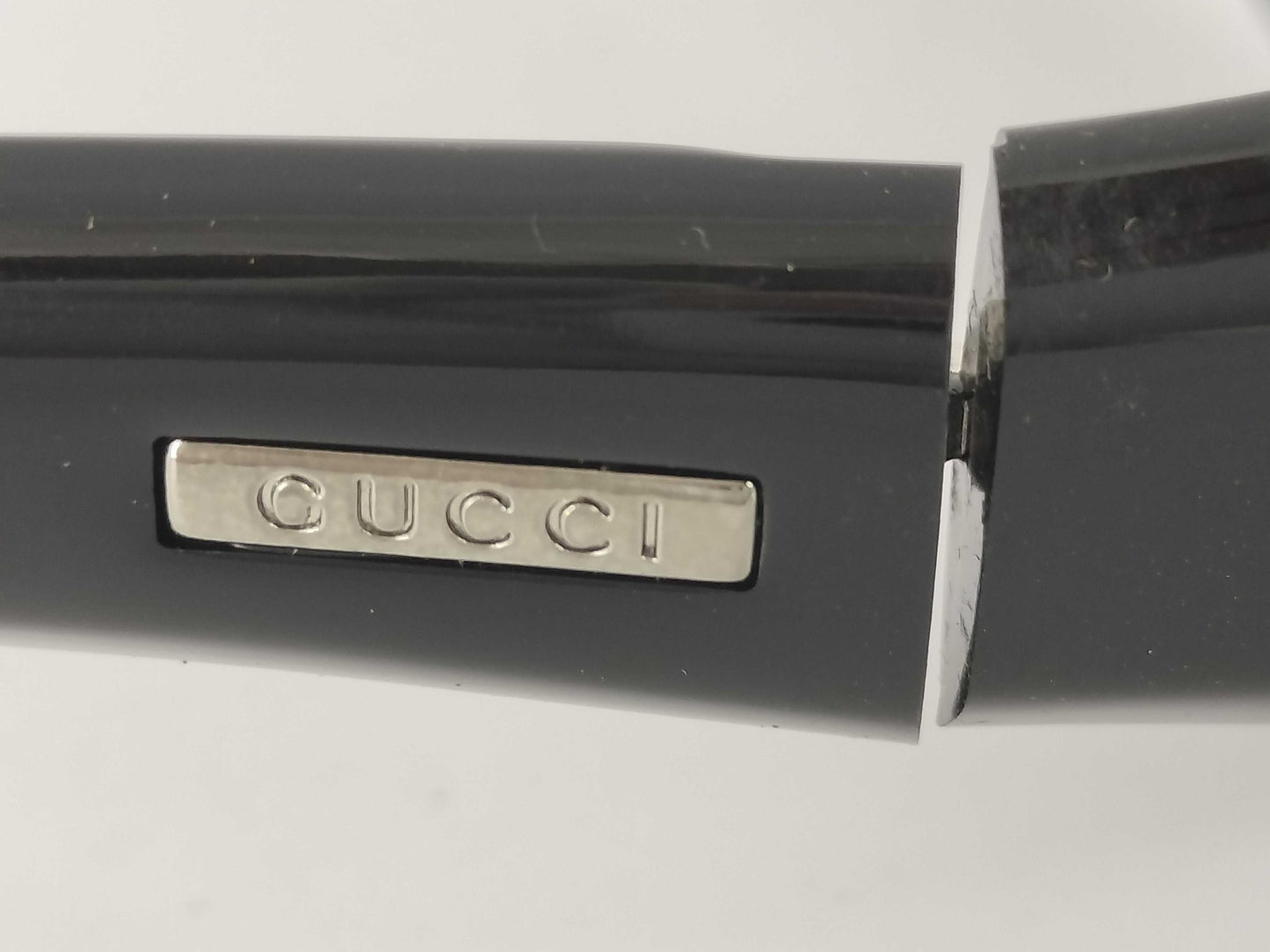 GUCCI GUCCI sunglasses with case Sunglasses and glasses