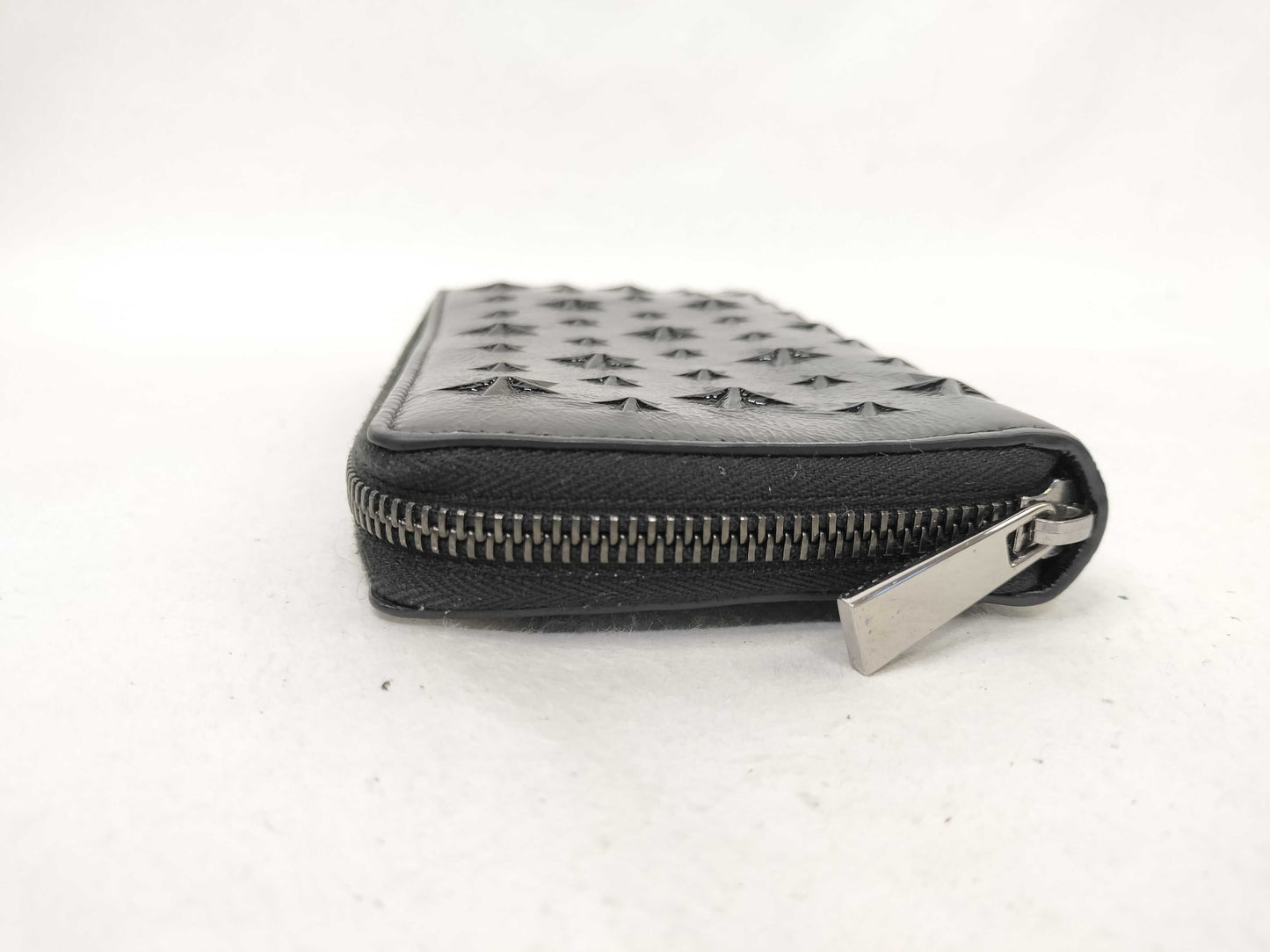 JIMMY CHOO Enamel Round Zip Long Wallet Black Wallet