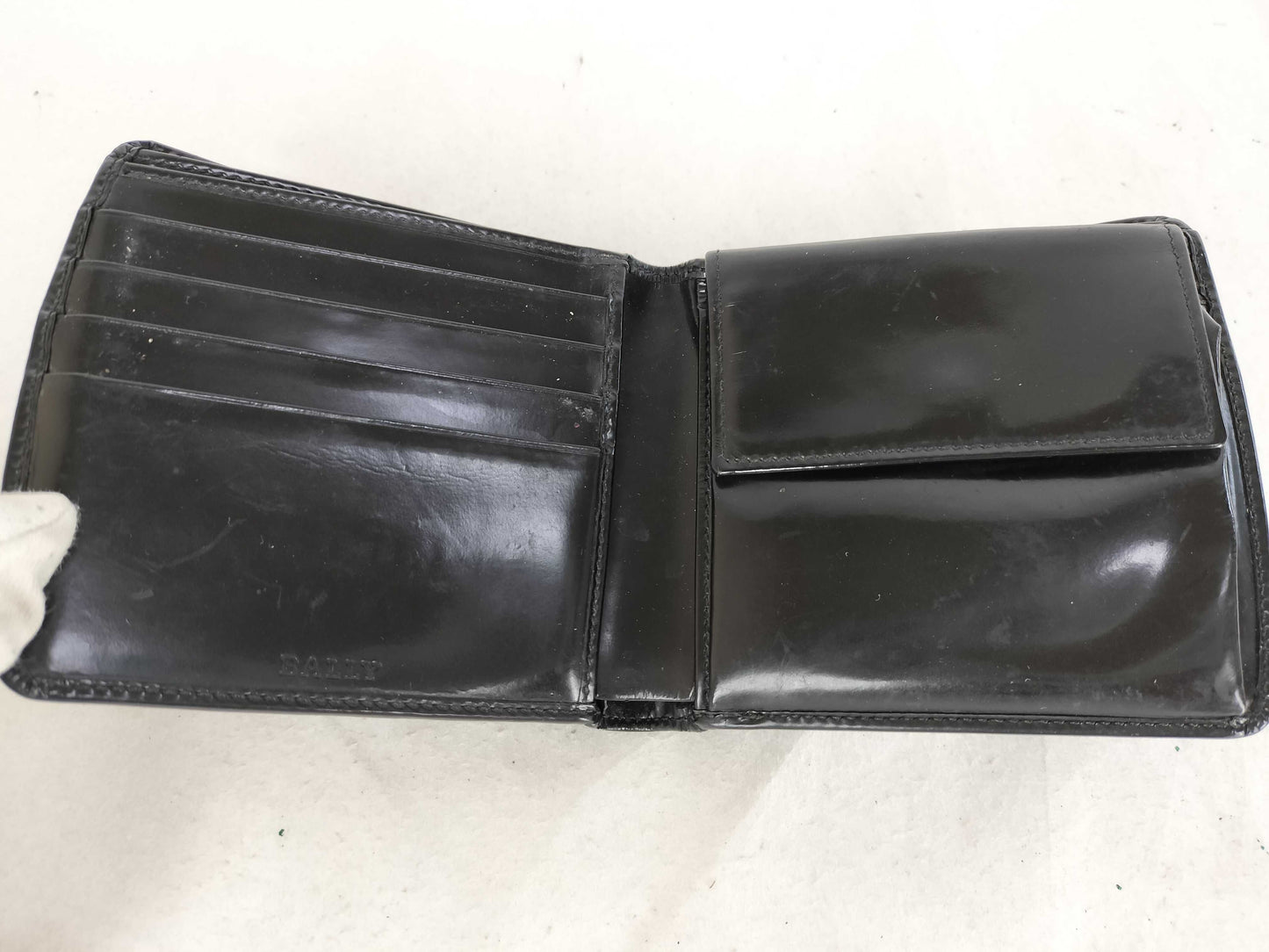 BALLY Leather Bifold Wallet Black