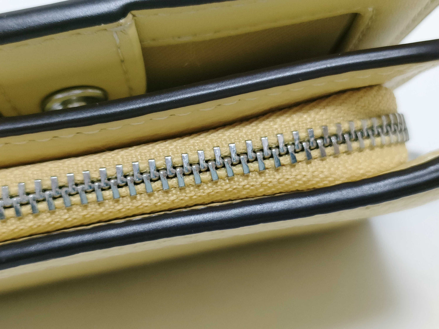 COACH Leather Bifold Wallet CBN90 Yellow Beige