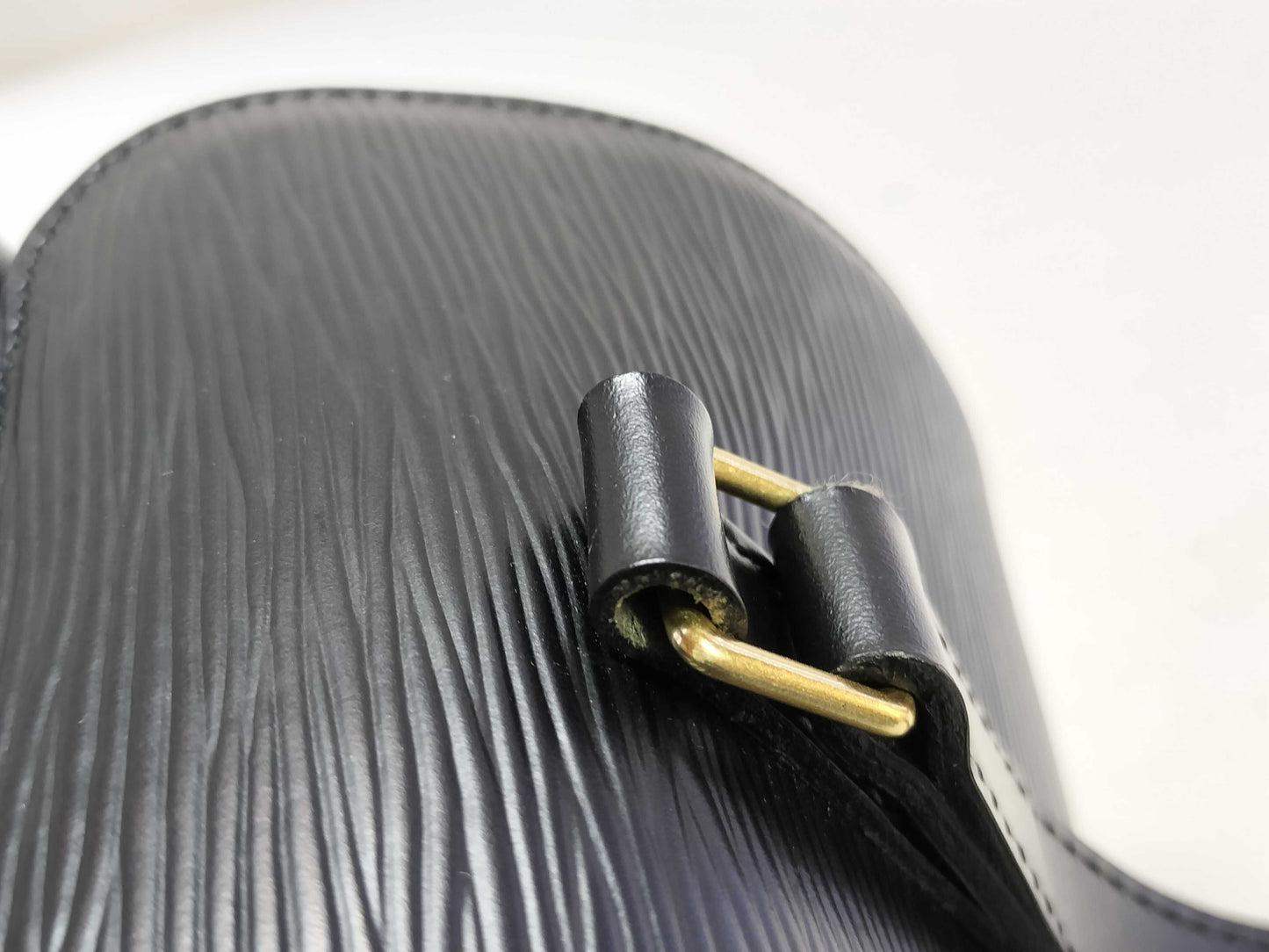 LOUIS VUITTON Epi Leather LV Epi Soufflot M52862 AR1917 Handbag
