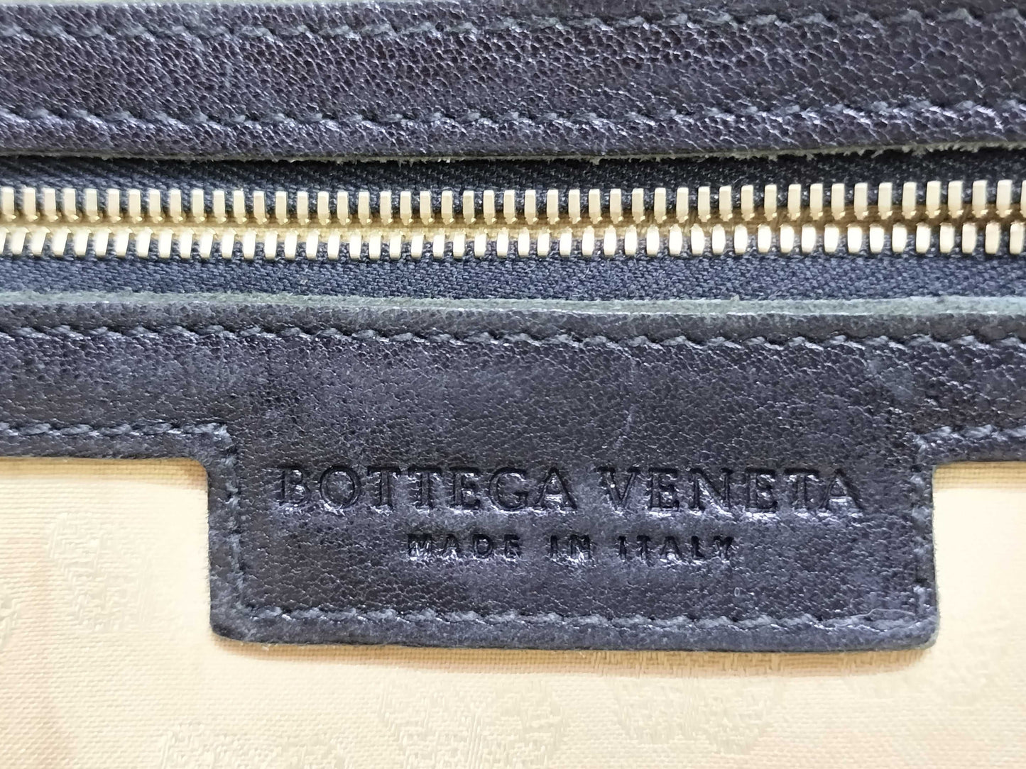 BOTTEGA VENETA Intrecciato BOTTEGA VENETA NODINI Intrecciato Shoulder Bag Black