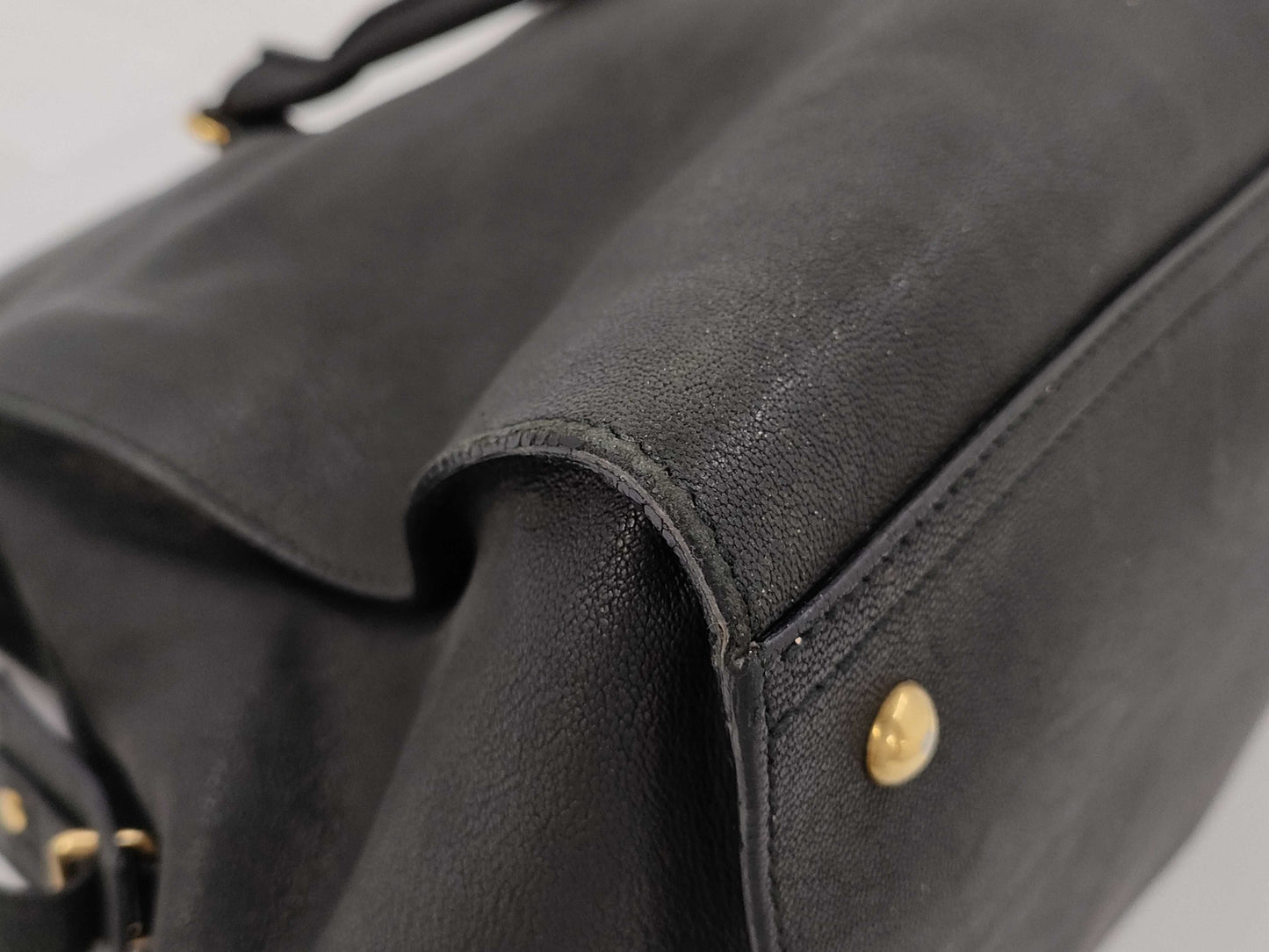 Yves Saint Laurent bag