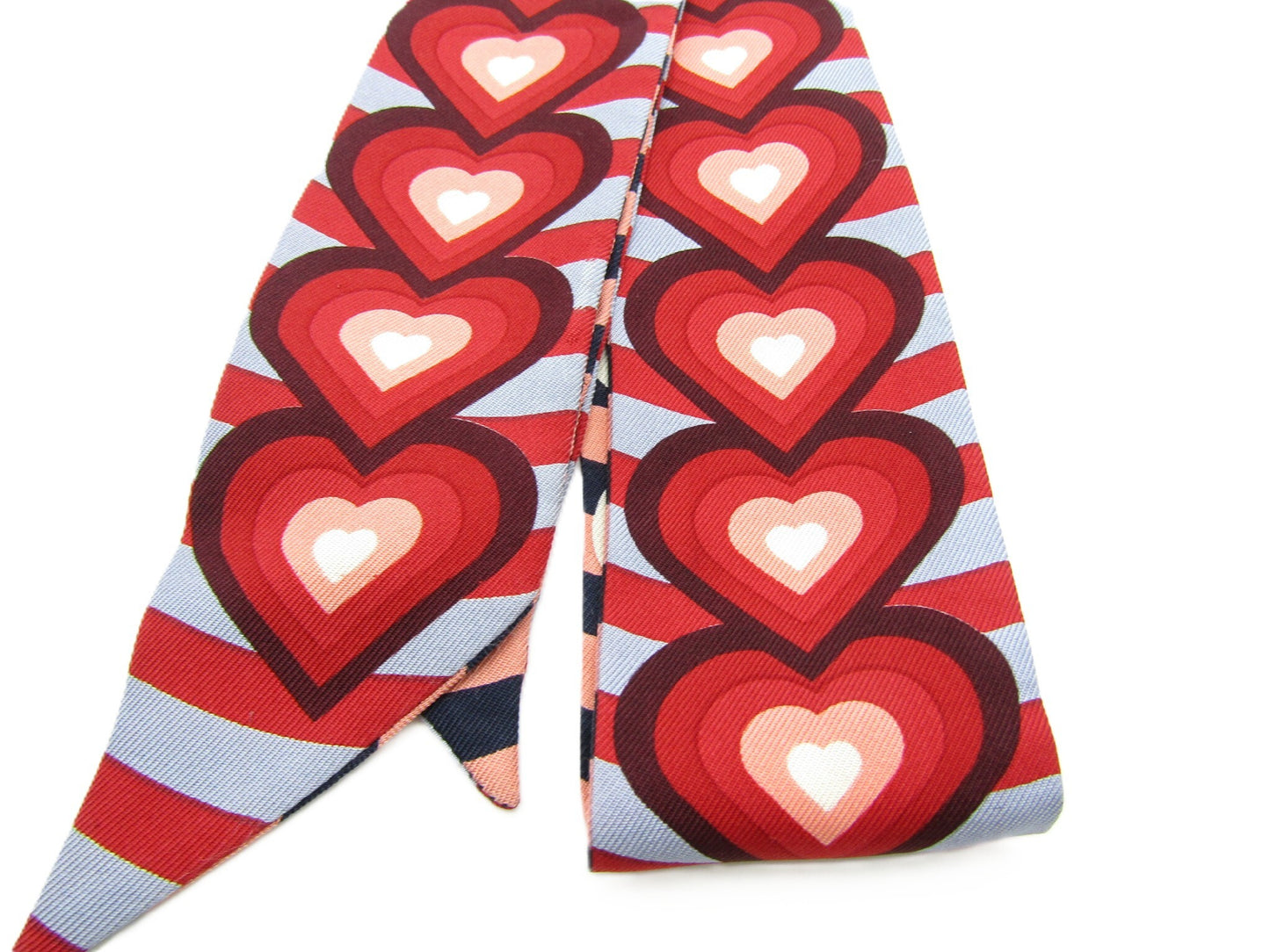 FENDI Rappy Heart Leather Patch Scarf FXT011SZ5TU Red/Multicolor