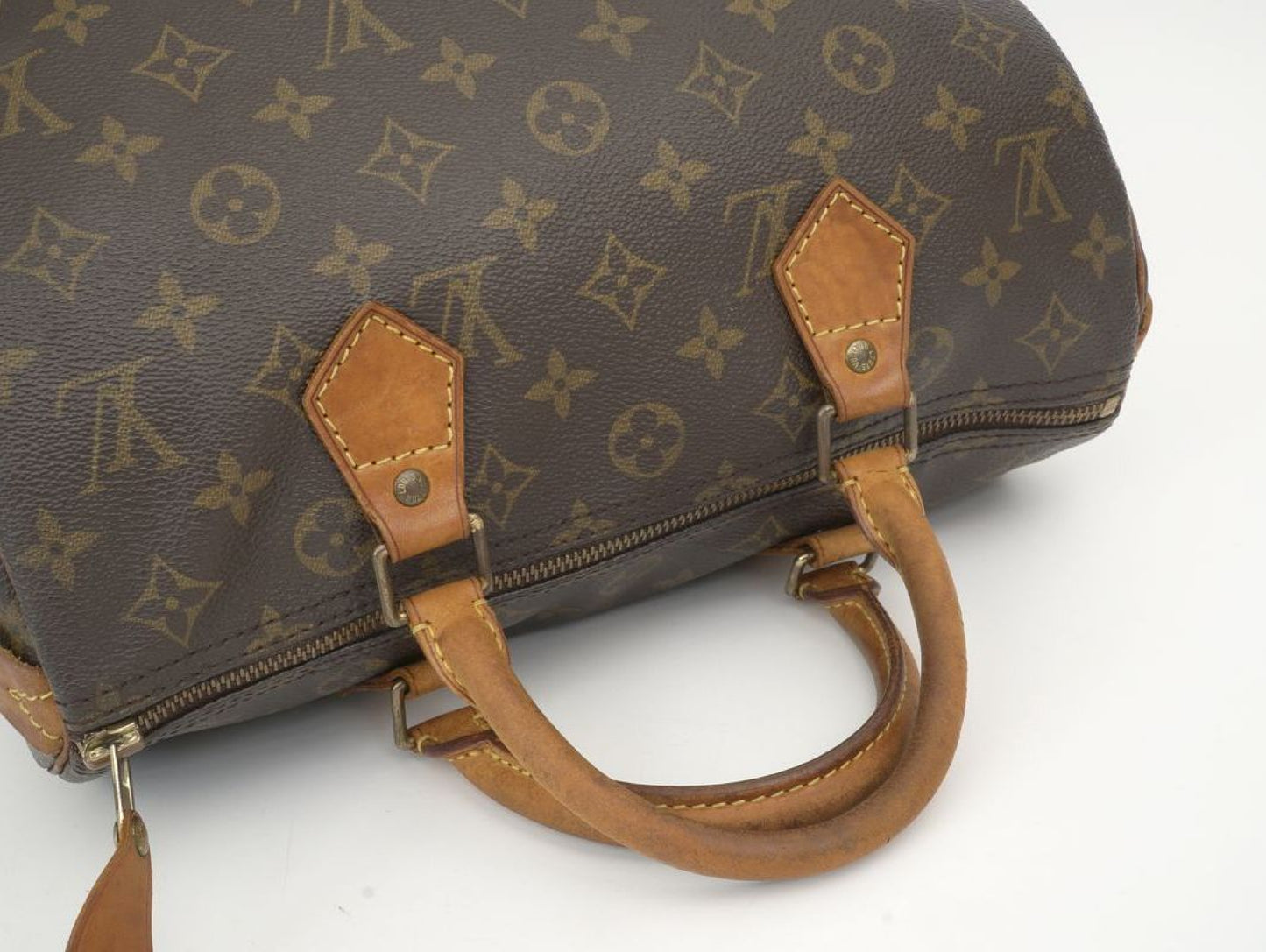 LOUIS VUITTON M41526 Monogram Speedy 30 Handbag