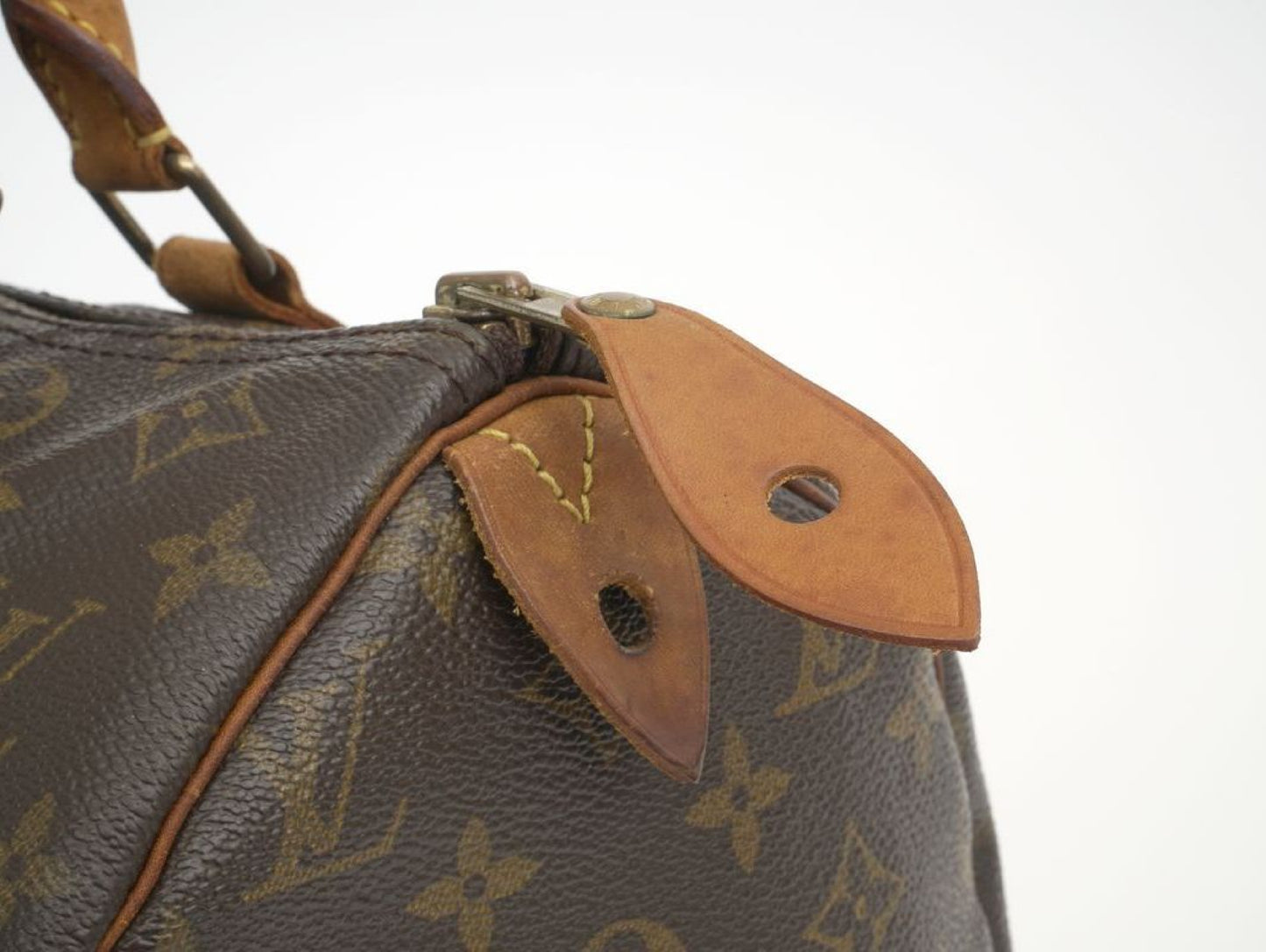 LOUIS VUITTON M41526 Monogram Speedy 30 Handbag