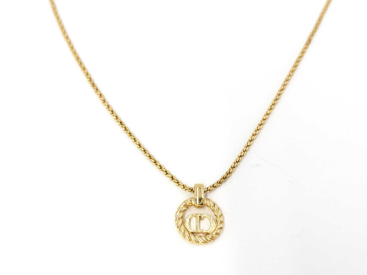 Dior necklace