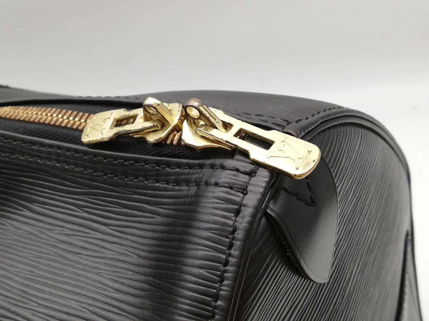 LOUIS VUITTON Epi Keepall 55 M59142 Noir Boston Bag