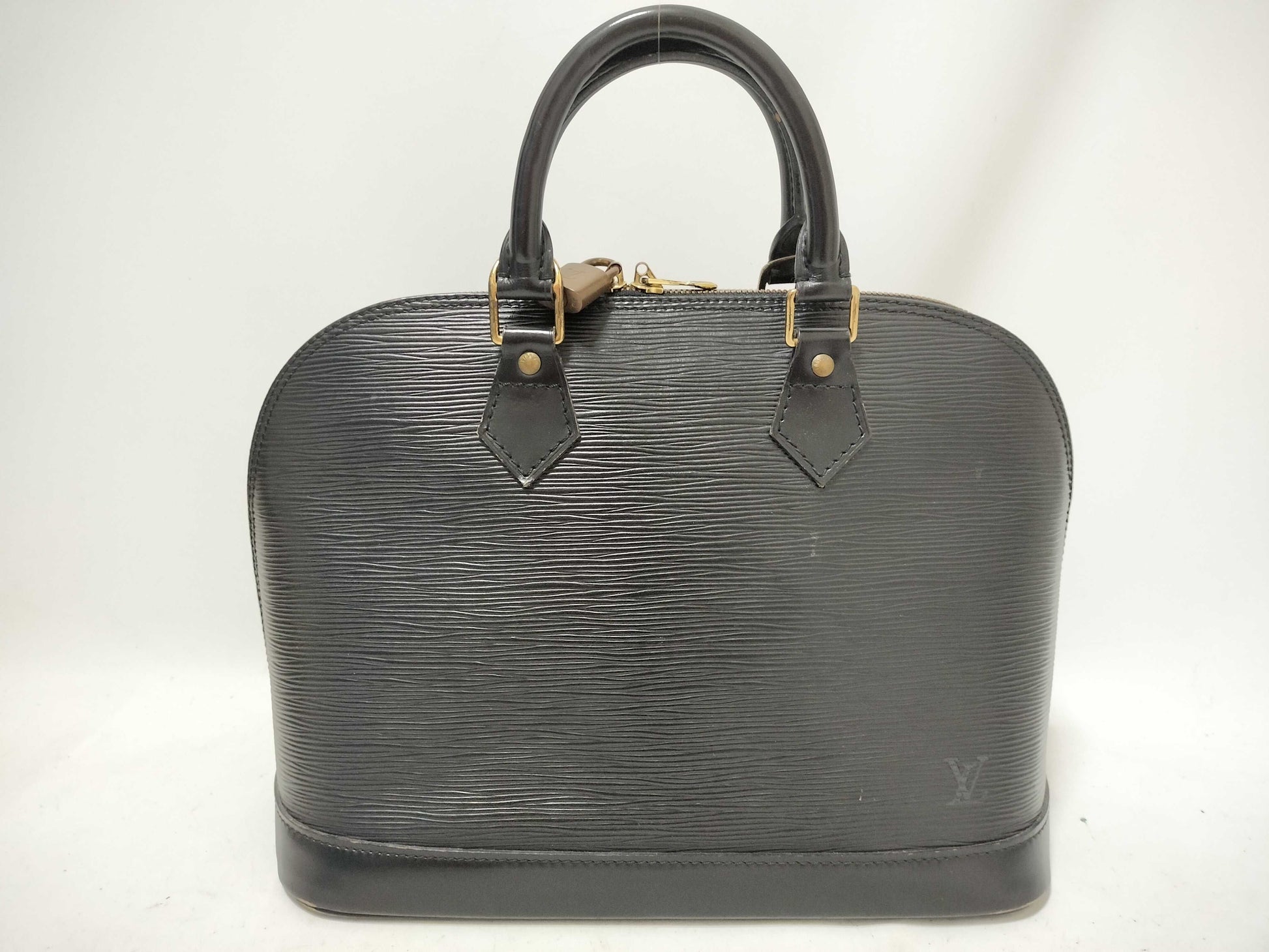 LOUIS VUITTON Vuitton Epi Alma M40302 AR0996 Black Handbag