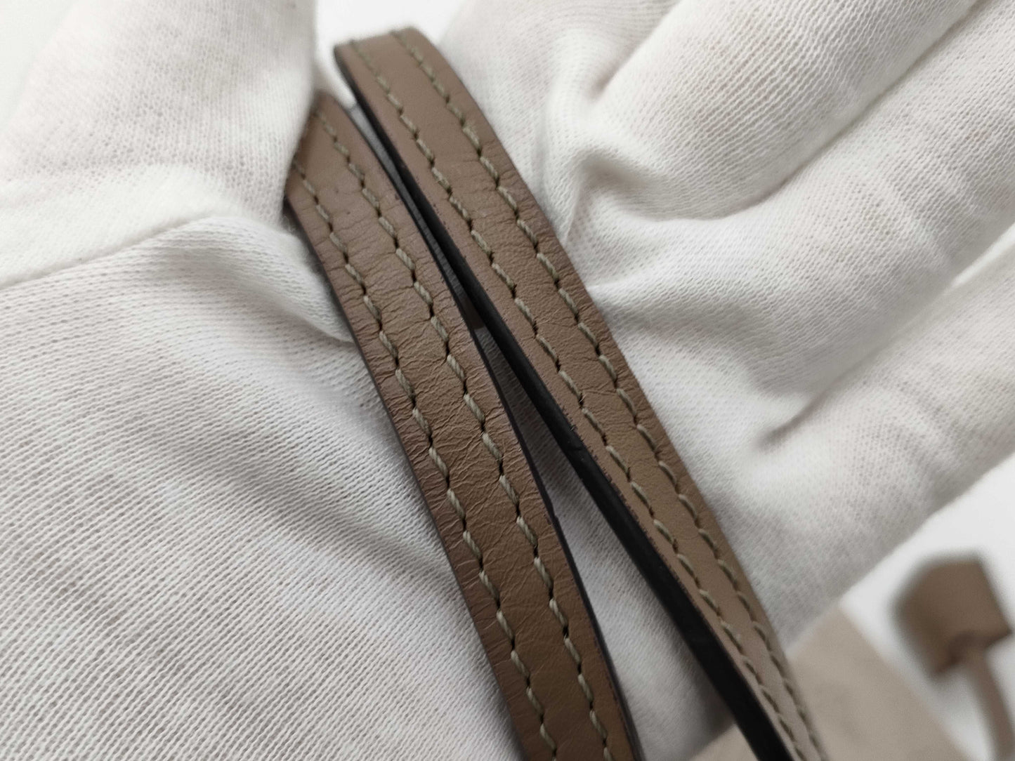 LOUIS VUITTON Mahina Hina PM Handbag