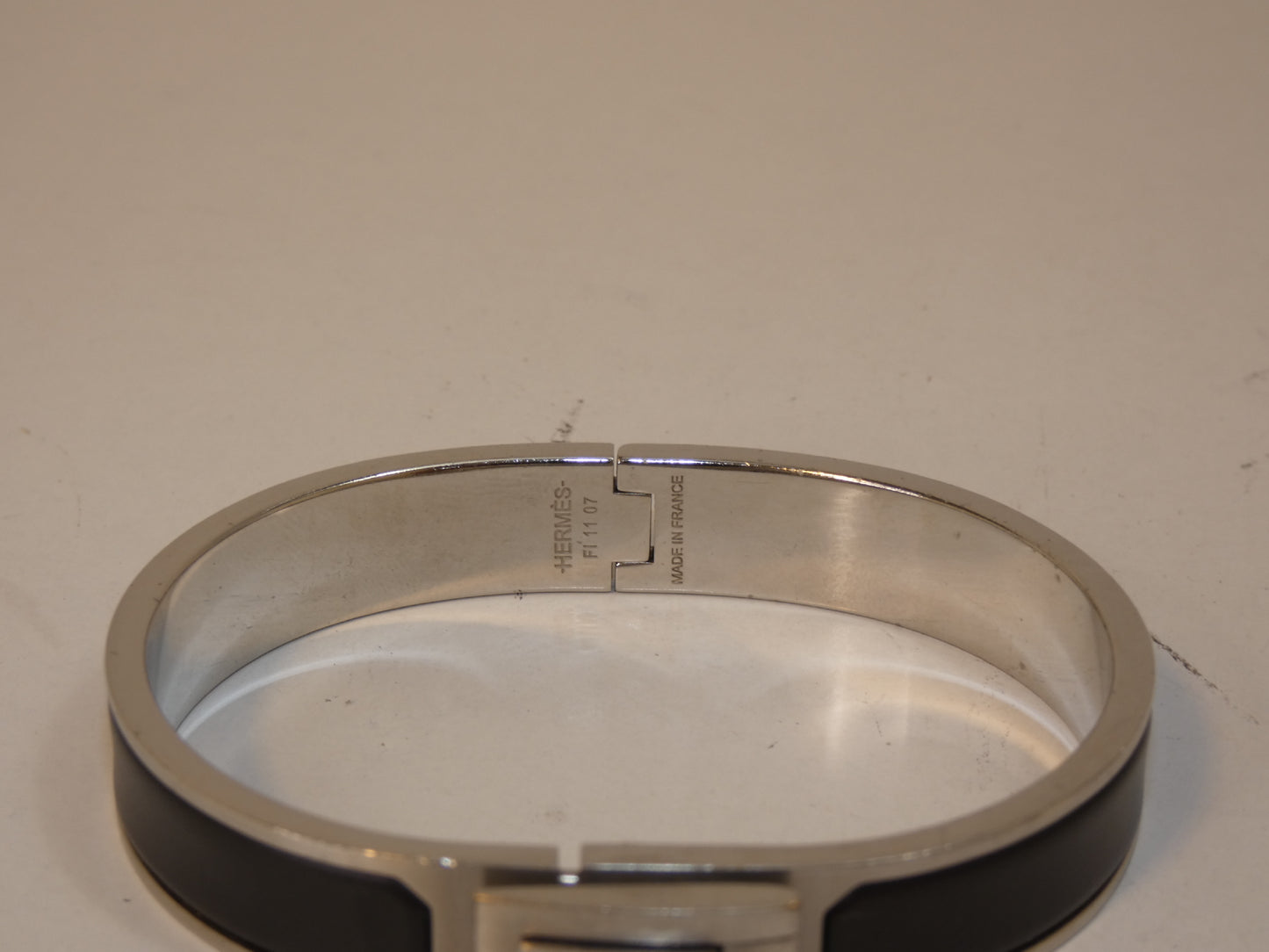 HERMES Logo Jet Bracelet Bangle