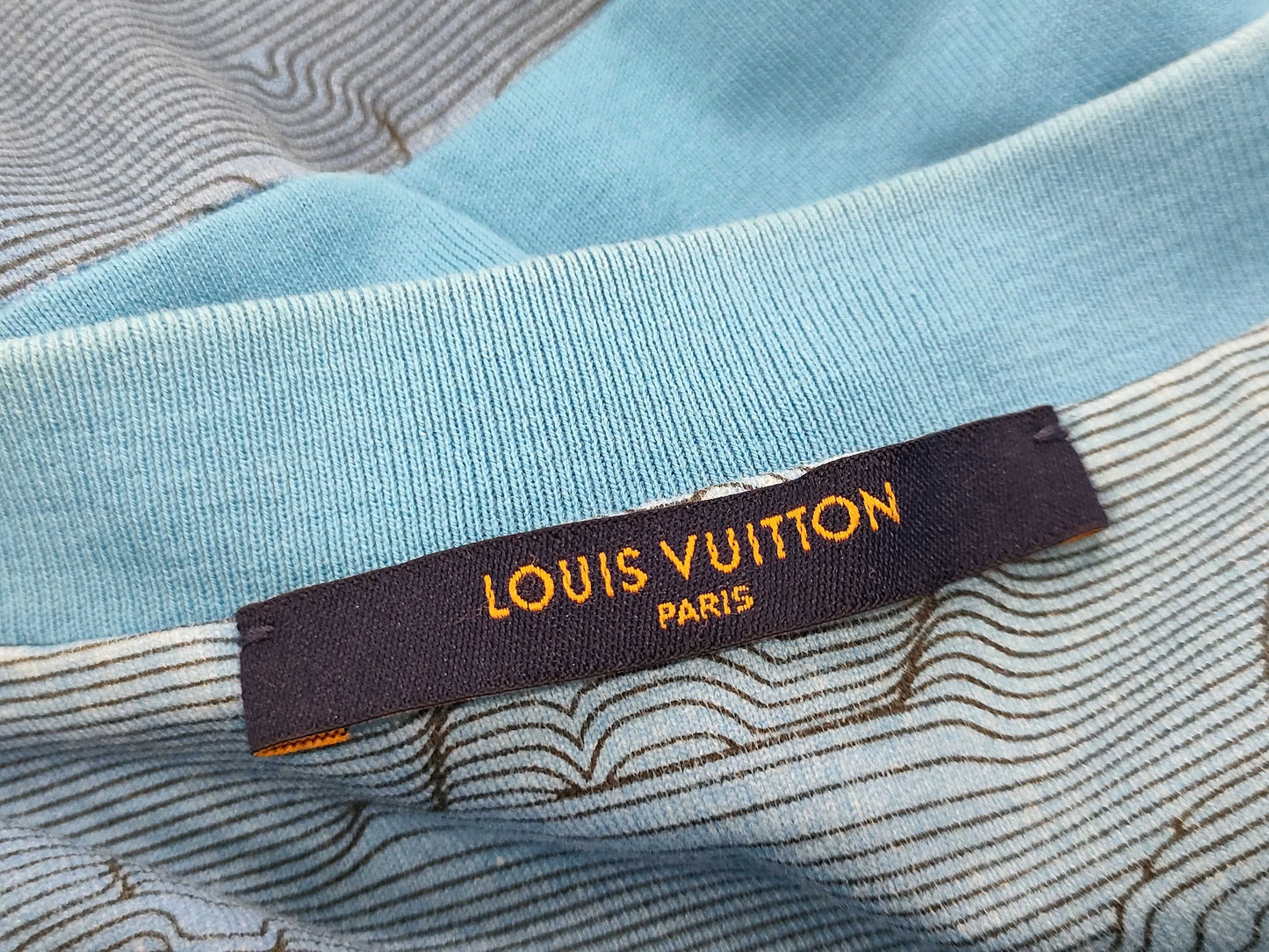 LOUIS VUITTON Louis Vuitton Monogram T-shirt Size L T-shirt