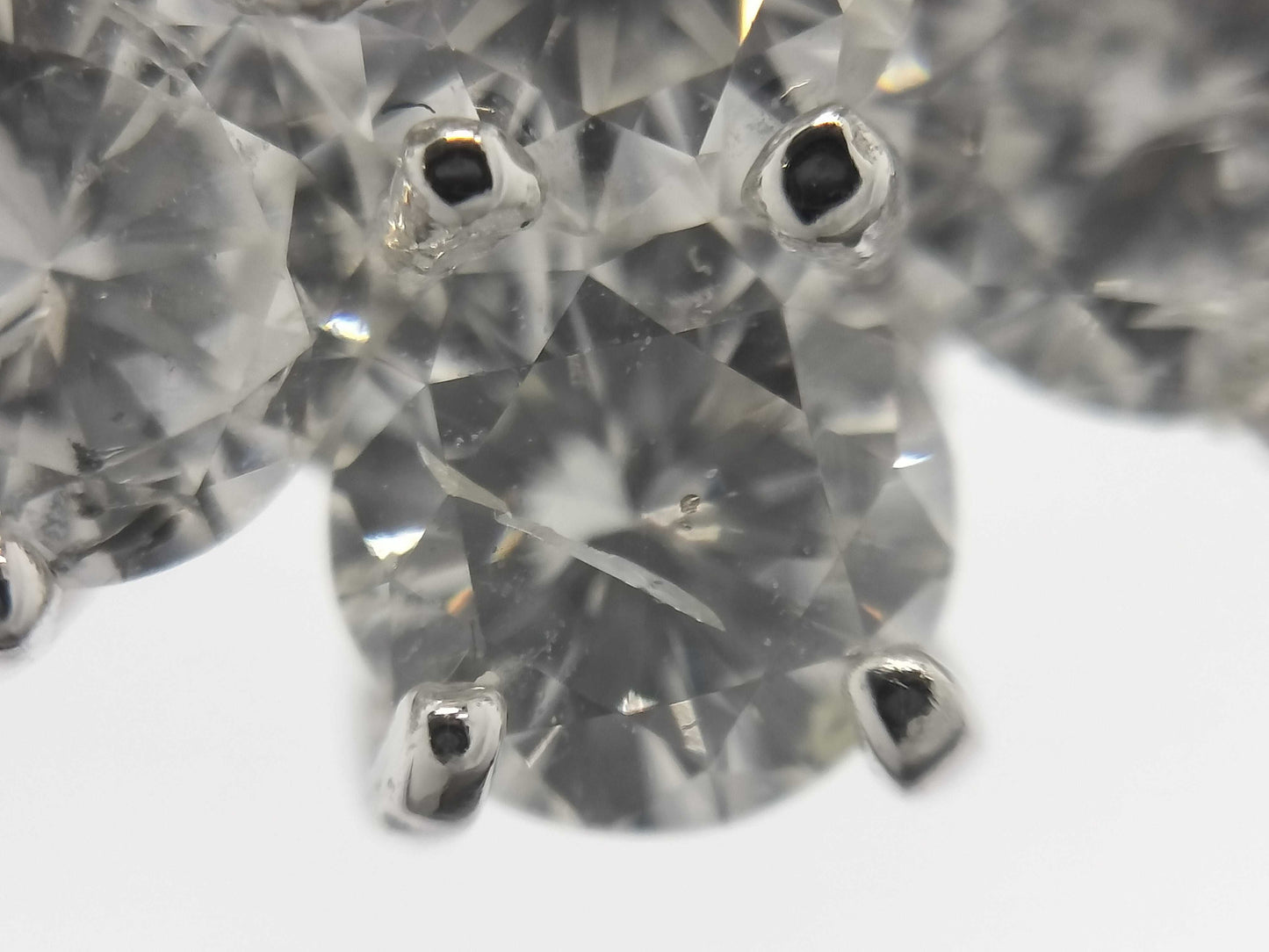 D1.00ct K18WG/PT900 3.3g Necklace