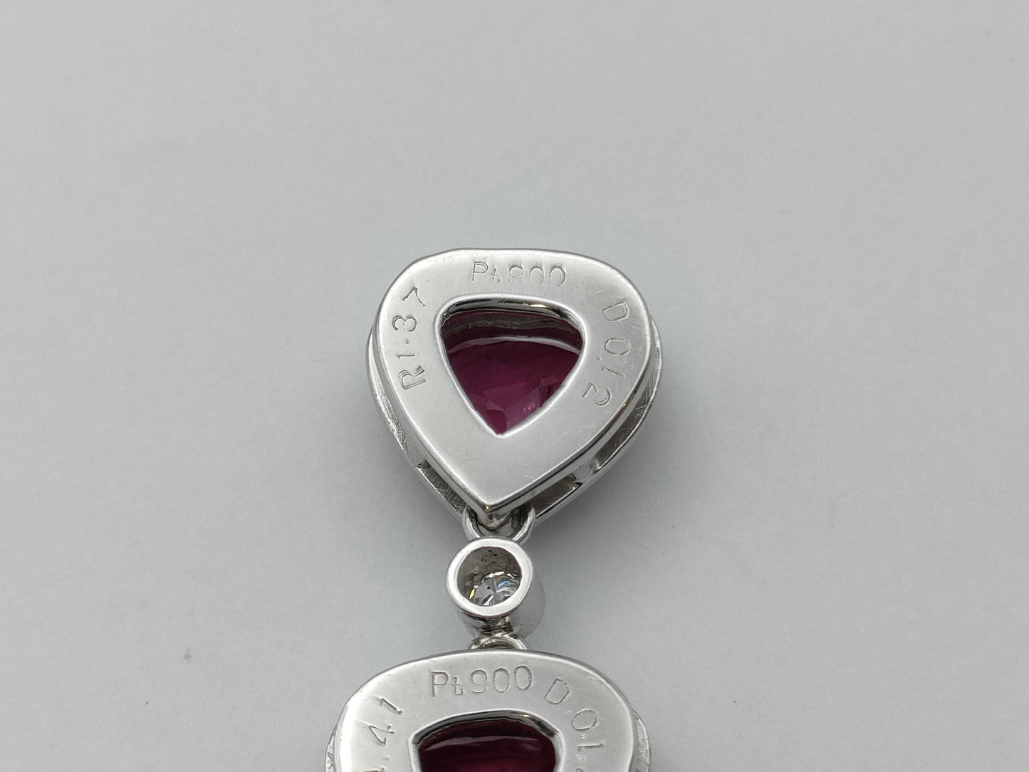 R1.04ct D0.13ct / R1.41ct D0.12ct / R1.37ct D0.12ct PT900 8.6g Pendant Top