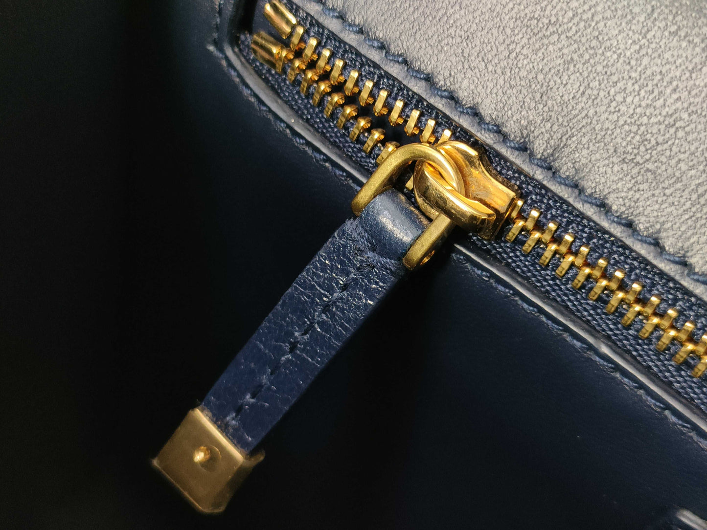 Dior 30 MONTAIGNE Shoulder Bag, Blue